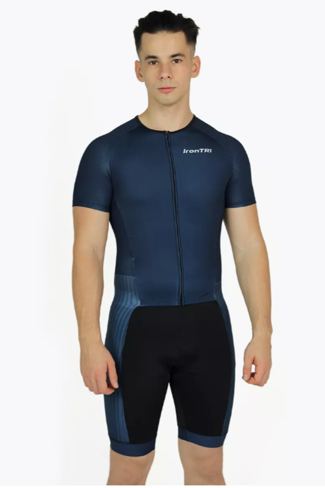 Модель для съемки на маркетплейсы Никита Б Казань| Sale Easy