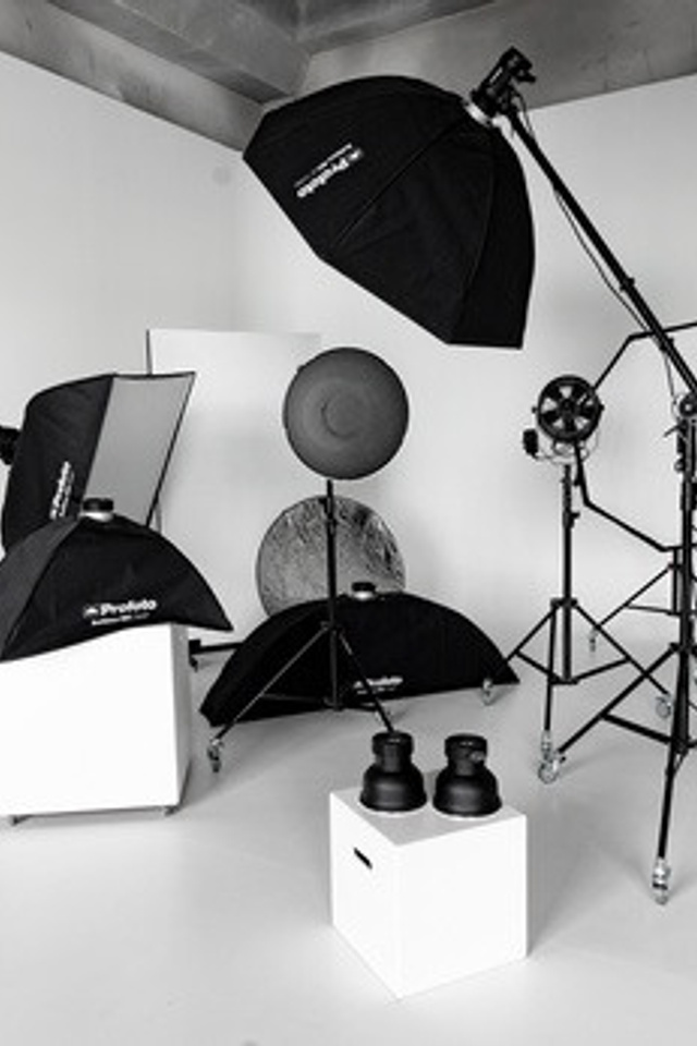 Студия Moon Лофт для предметной съемки Красноярск|Sale Easy