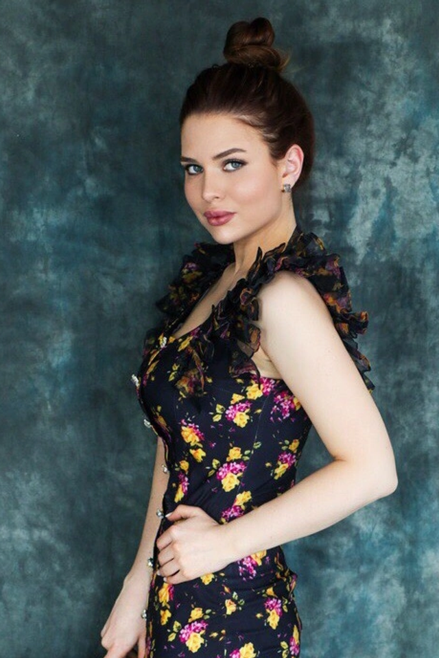 Модель для предметной съемки Надежда В. Москва| Sale Easy