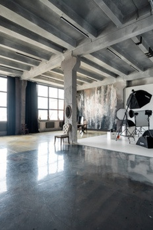 Студия Moon Лофт для предметной съемки Красноярск|Sale Easy
