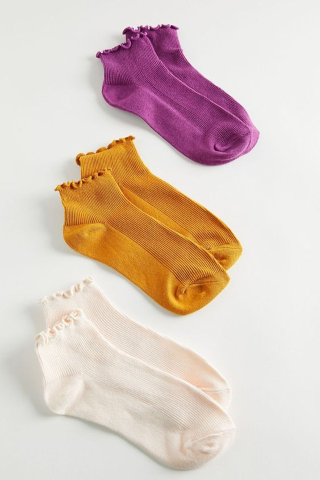 Профессиональная съемка для демонстрации разнообразия моделей носков