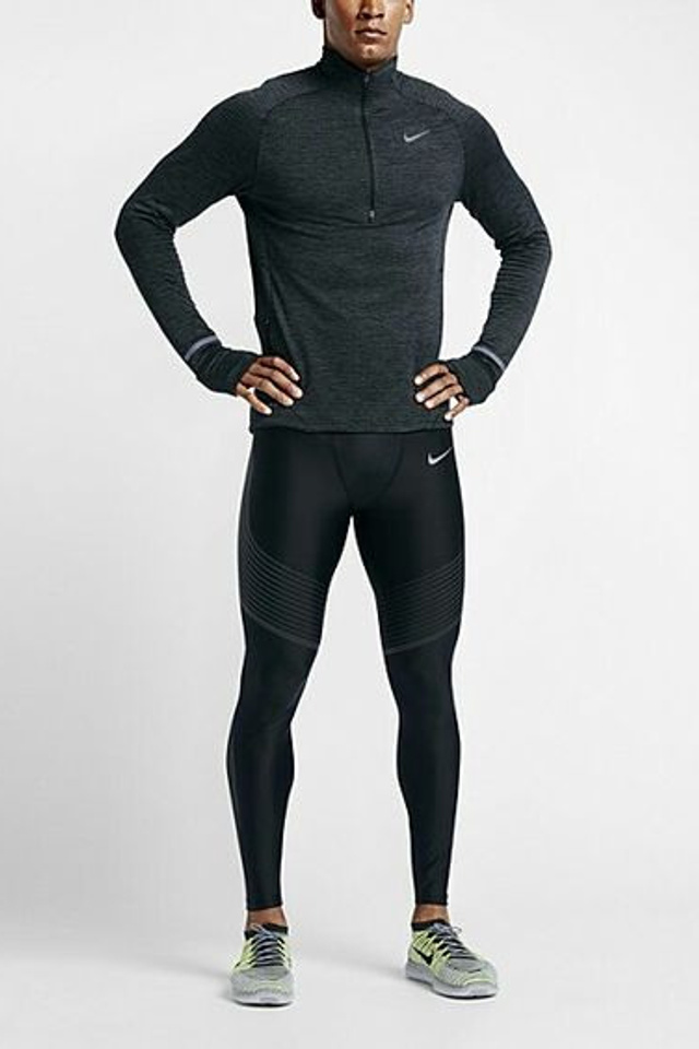 Качественная фотосъемка термобелья для рекламы и лукбуков