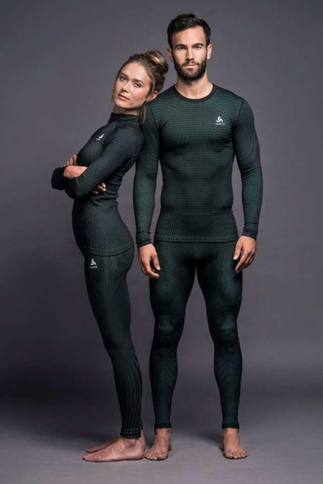 Съемка термобелья с акцентом на его легкость и комфорт при носке