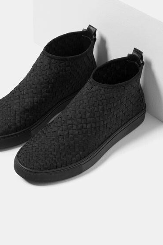 Профессиональная съемка на белом фоне для создания презентабельного вида продукта