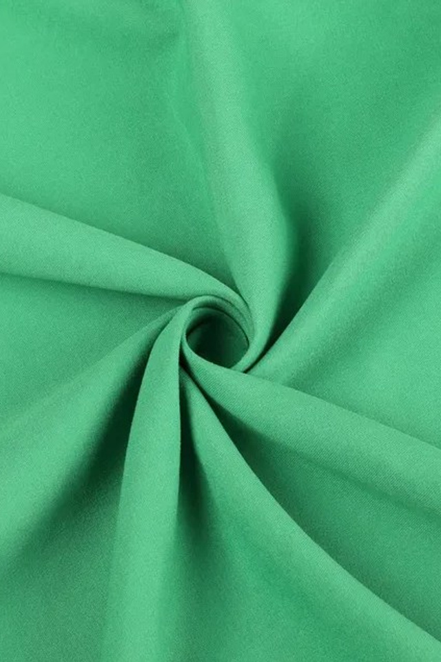 Фотофоны в наличии. Выпускные альбомы от Надежды