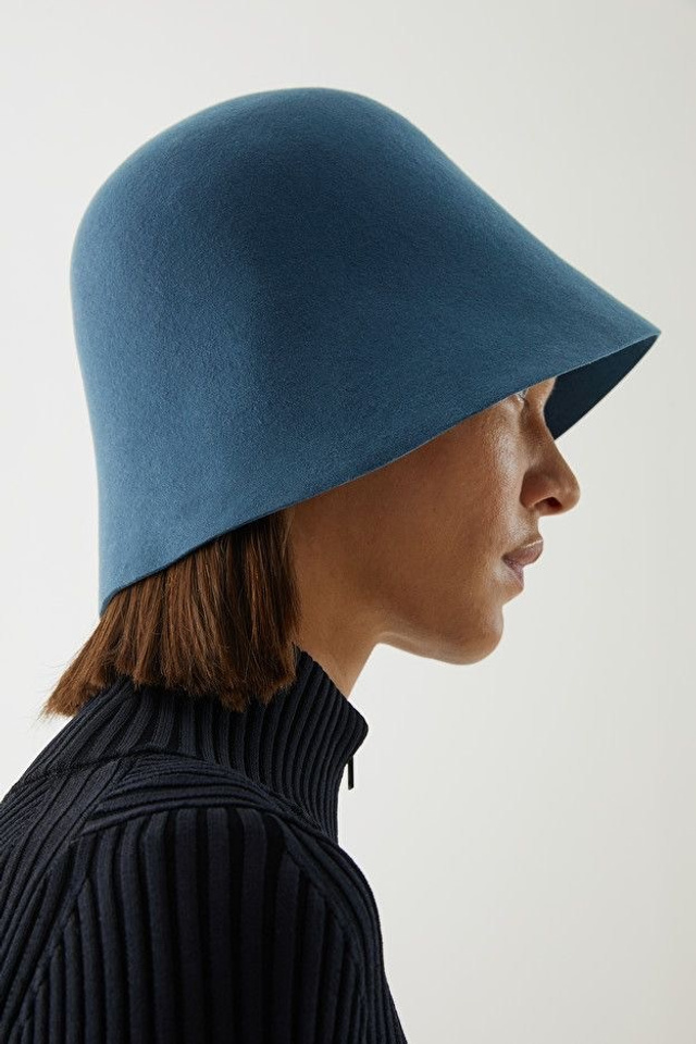 Идея для образа с классической фетровой шляпой