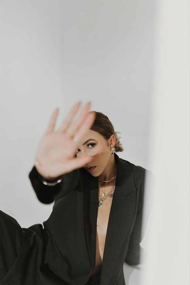 Съемка для имиджевой кампании с акцентом на креативные и эмоциональные решения