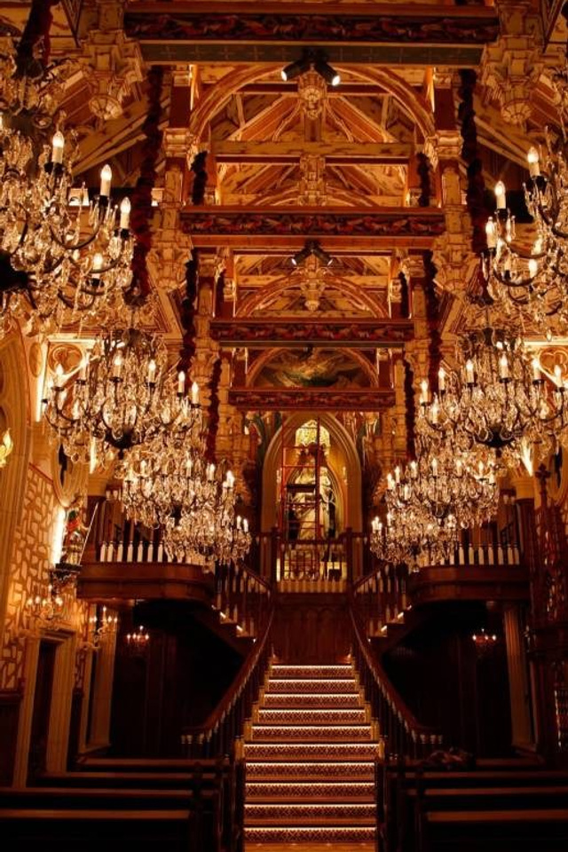 Красивый ресторан для свадьбы в Ростове Загородный клуб Голицын