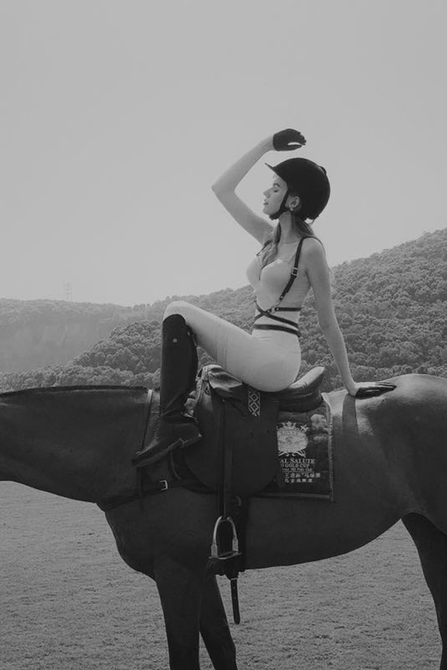 Зарубеж. Gramy-studio: фото, видео, инфографика и 3D визуализация для маркетплейсов