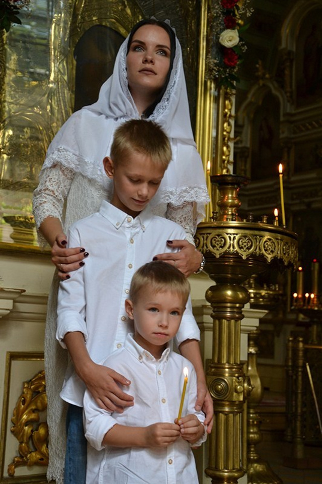 Посещение церкви. Дети