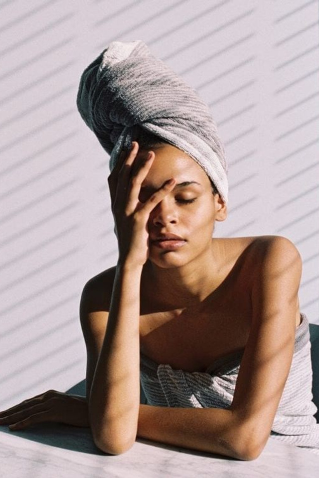 Текстуры и детали полотенец в высококачественной предметной съемке.