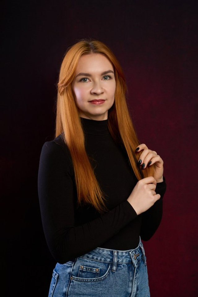 Бордовый фон