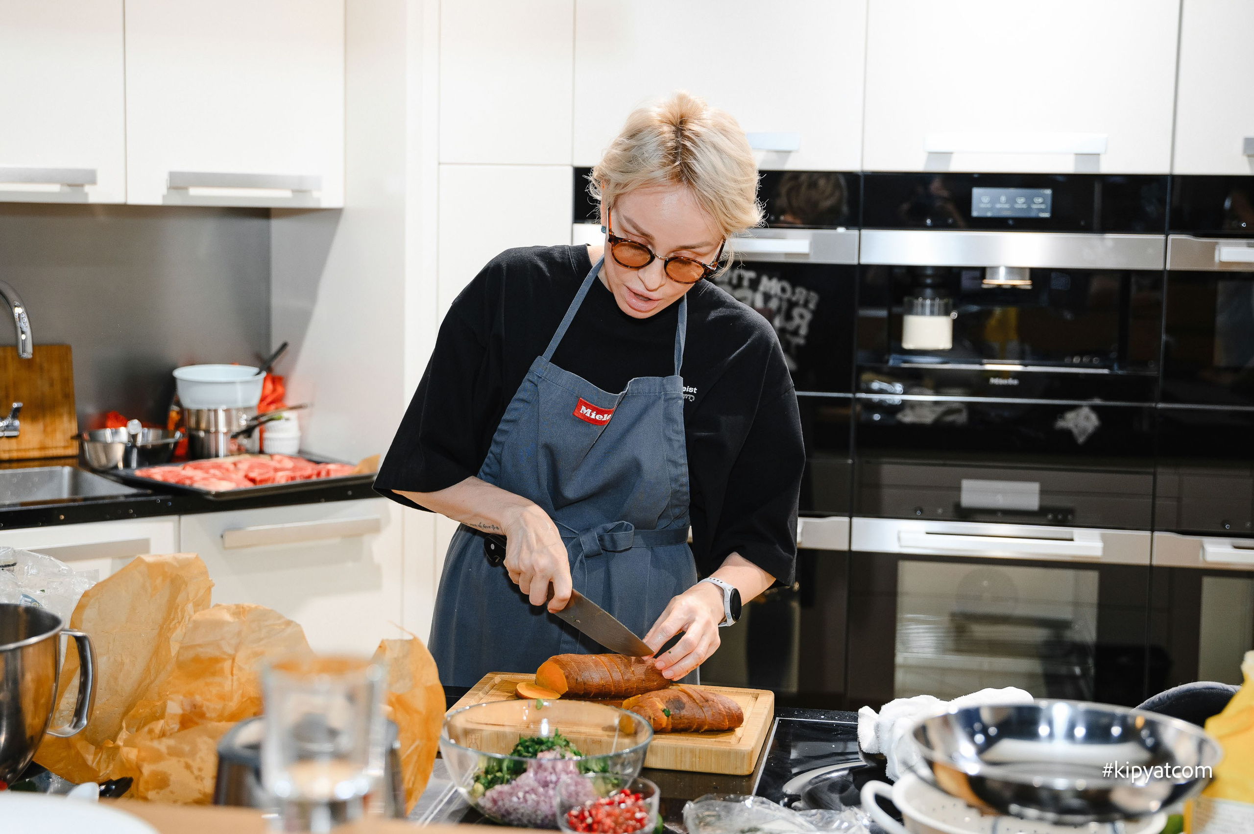 Miele. Астана Кипятком