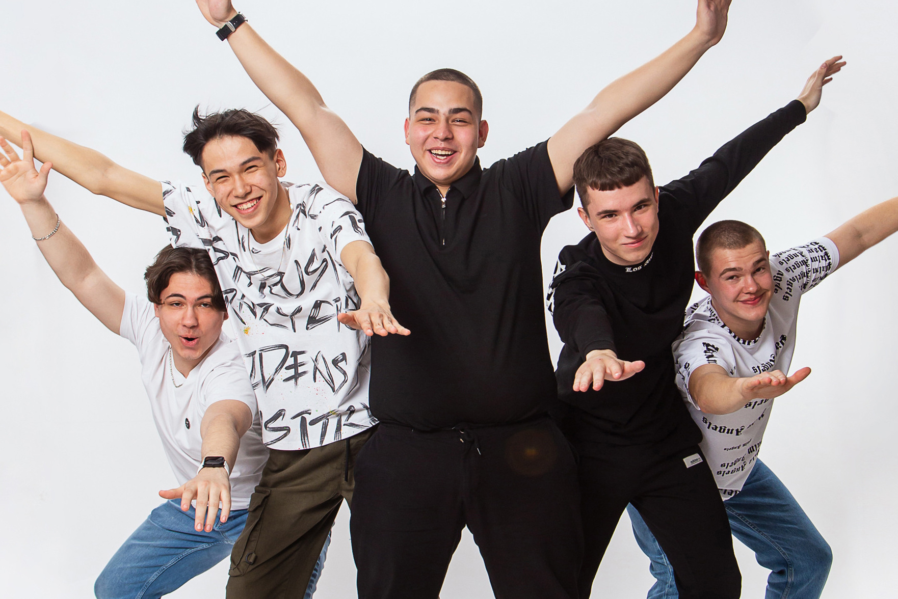 Фотосессия школьников в фотостудии. Казахстан. Караганда. Темиртау