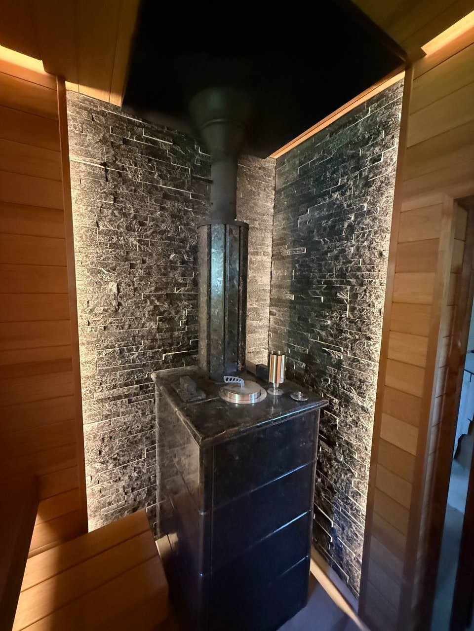 Внутренняя отделка саун и бань под ключ в Санкт-Петербурге и Ленинградской области|Твоя Сауна