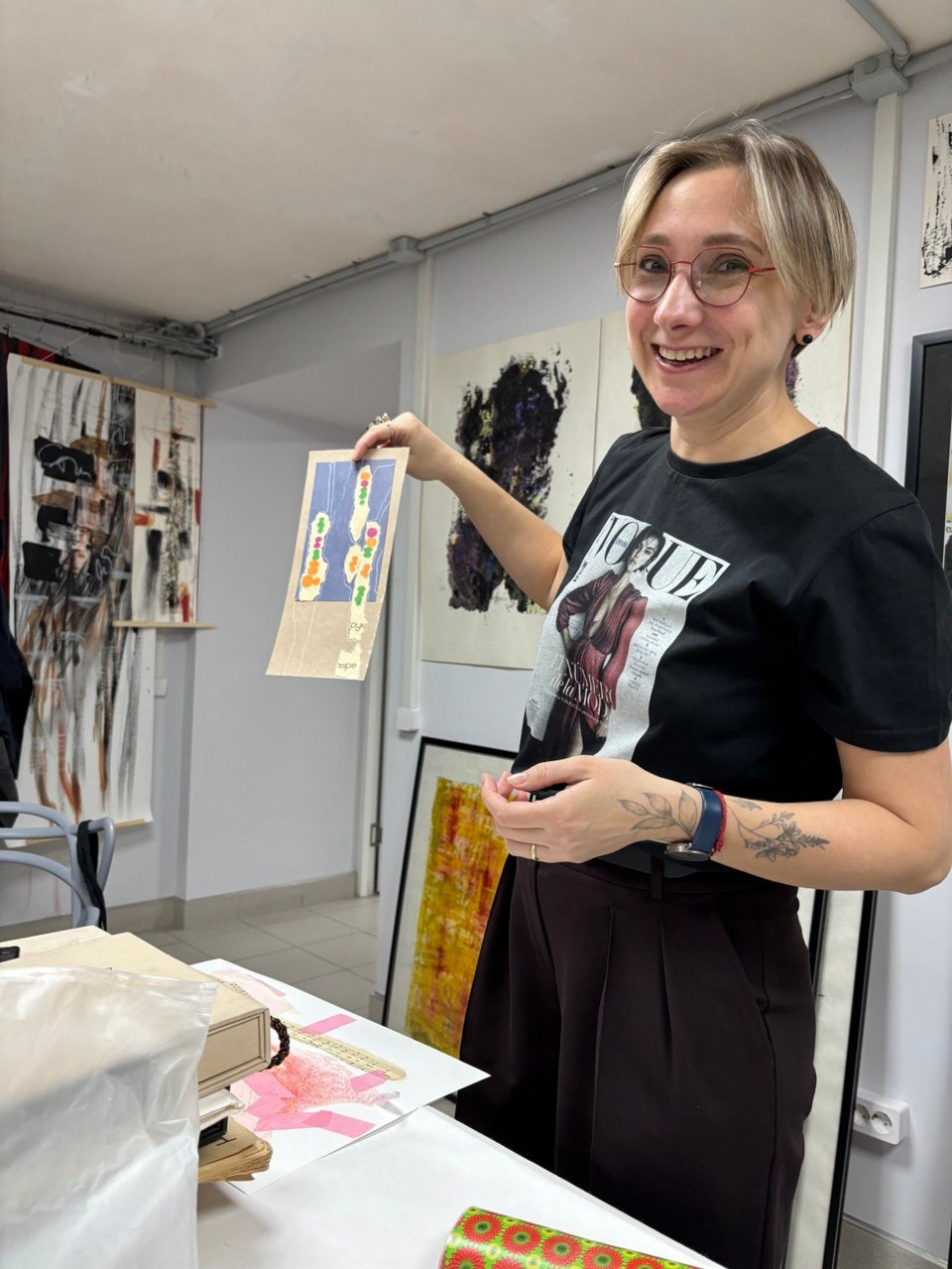 Коллажный клуб «Встречи с собой»: самопознание и творчество. Художник Даля Бучионите