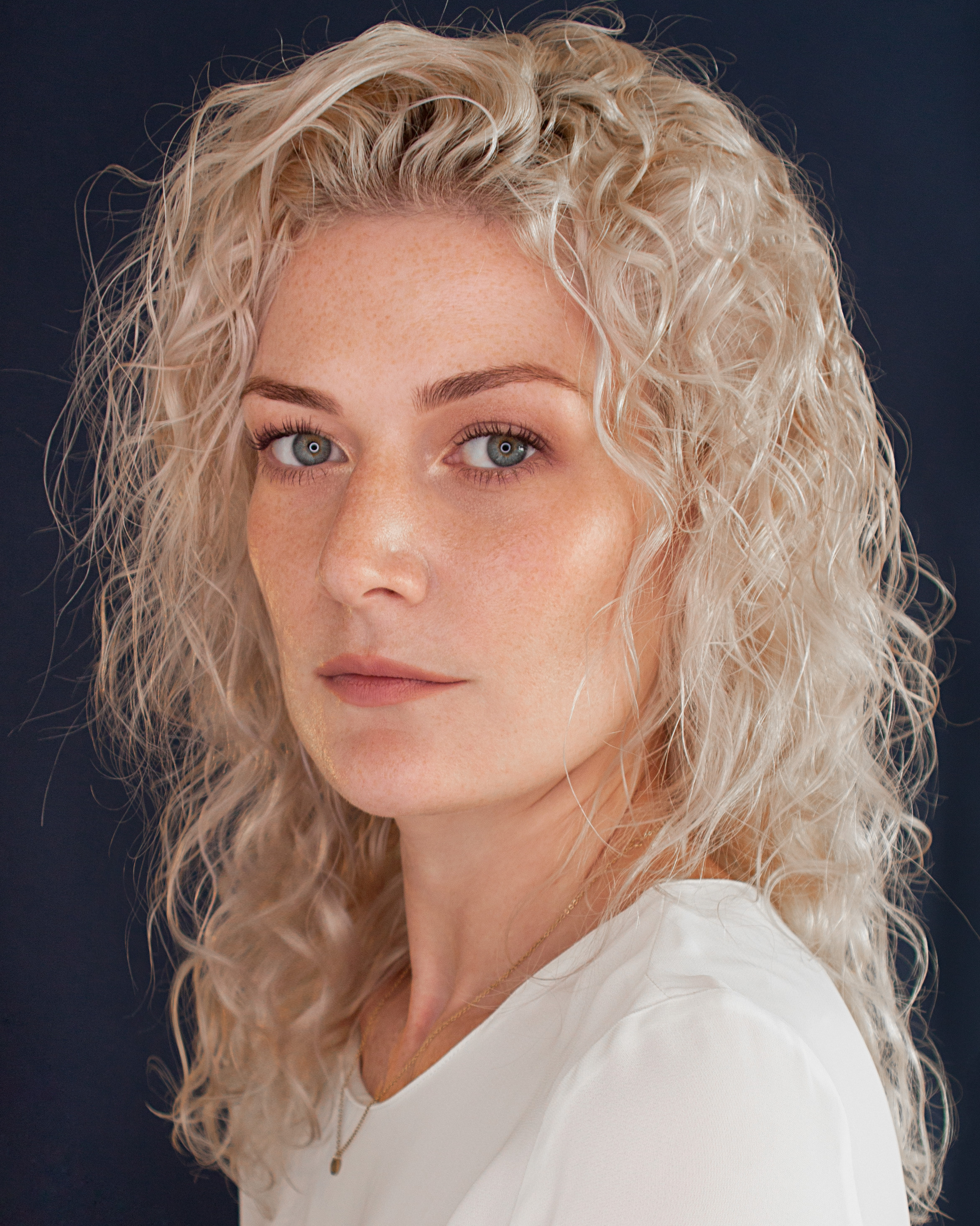 Коммерческий фотограф из Москвы. Коммерческий фешн и бьюти фотограф в Москве Березина Анна