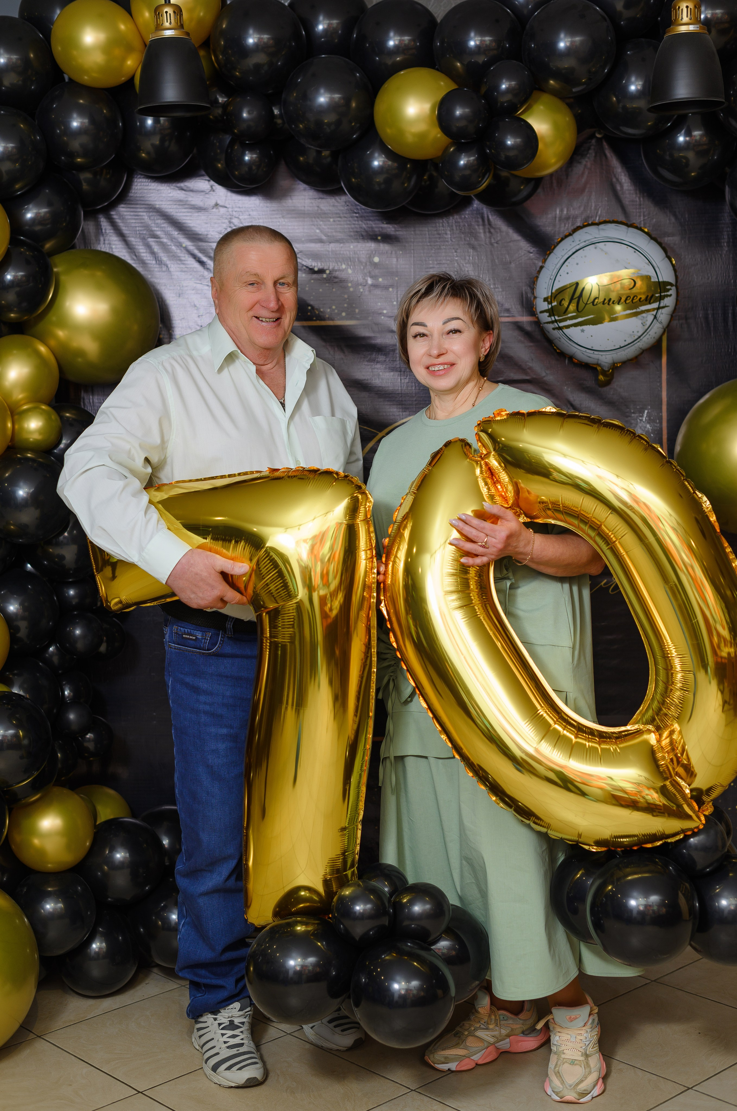 Юбилей, праздники в кафе. Свадебный, семейный и школьный фотограф в Бийске Ксения Мамаева