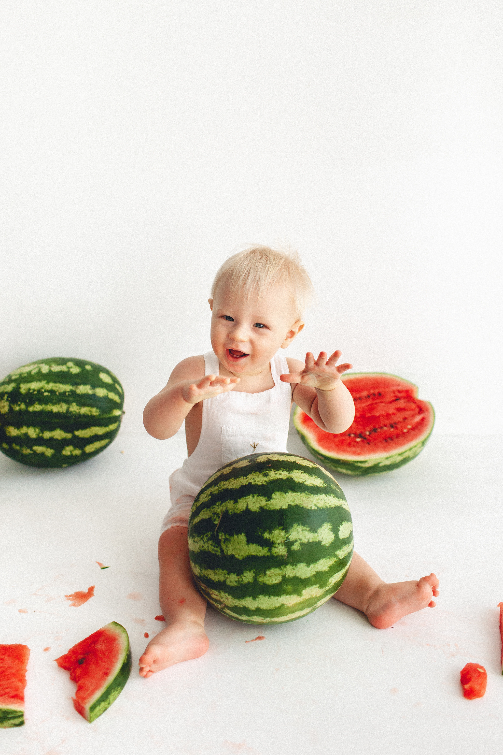 Фотосессия с Арбузиком. Детский фотограф в Самаре