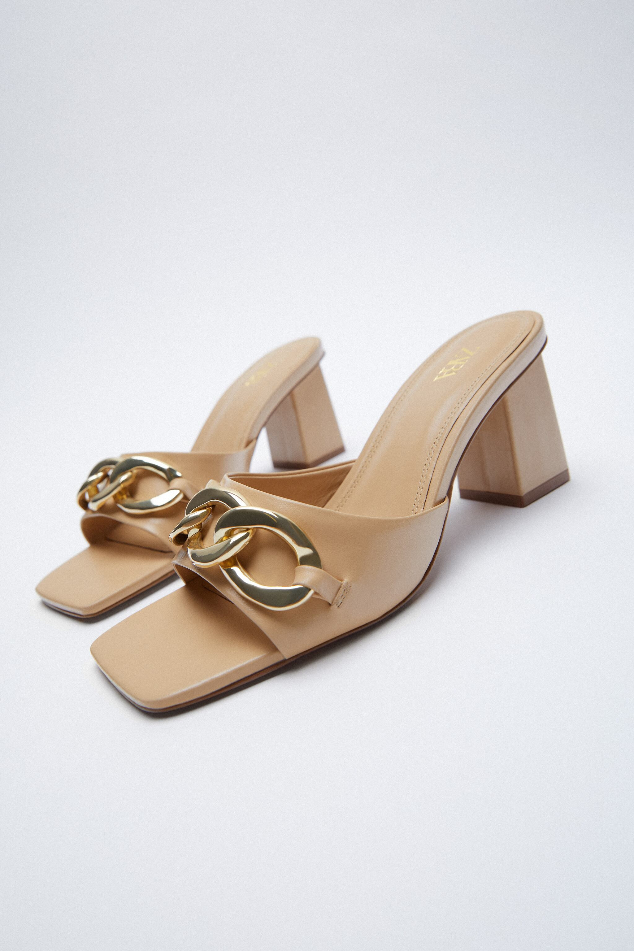 Что надеть на фотосессию беременности | Стильные образы Екатеринбург. Фотограф беременных в стиле Vogue Катерина Миллс Екатеринбург