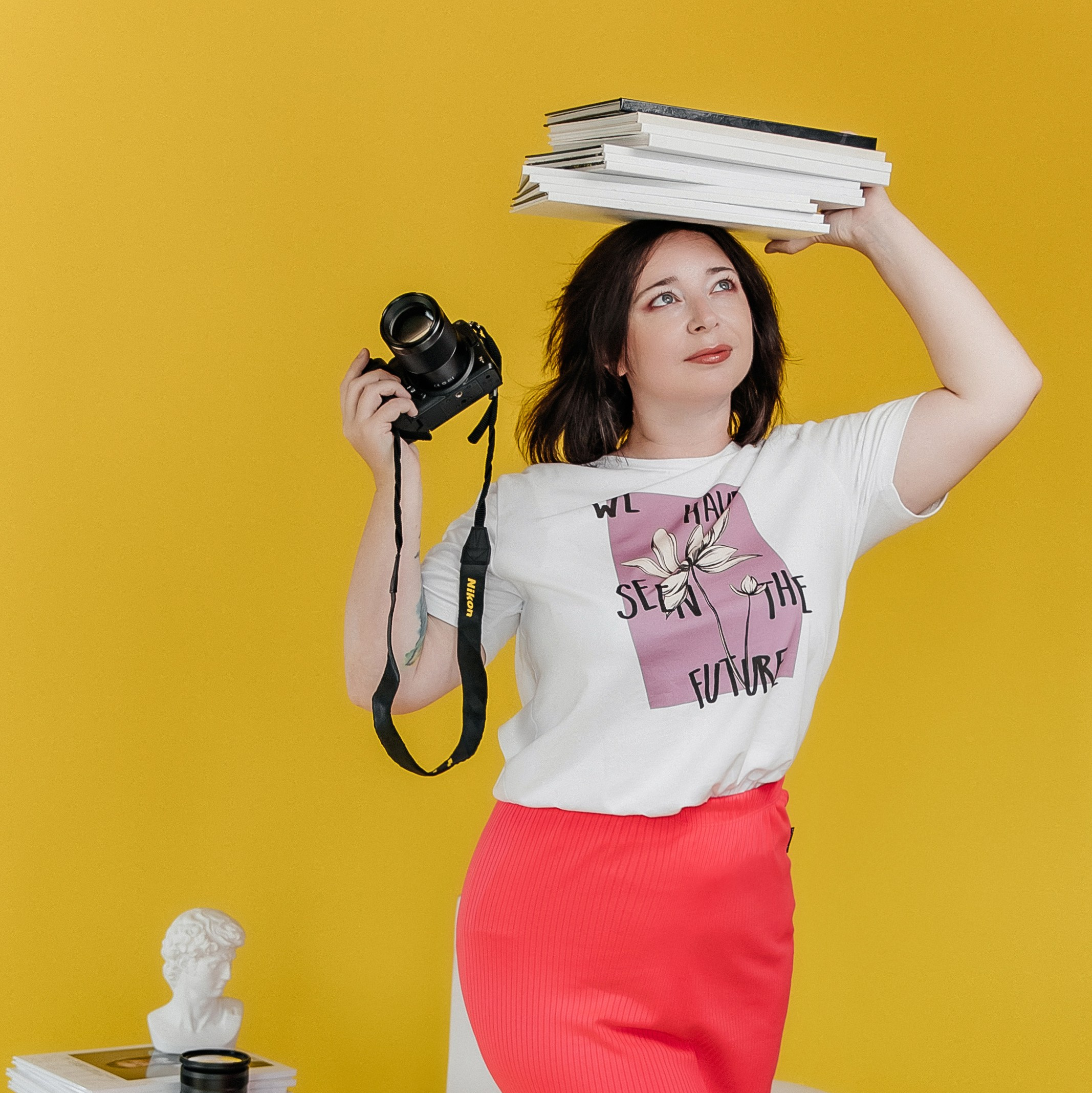 Контакты. Школьный фотограф в Валуйках. Фотосессии для выпускников и изготовление выпускных альбомов в городе Валуйки и в Белгородской области