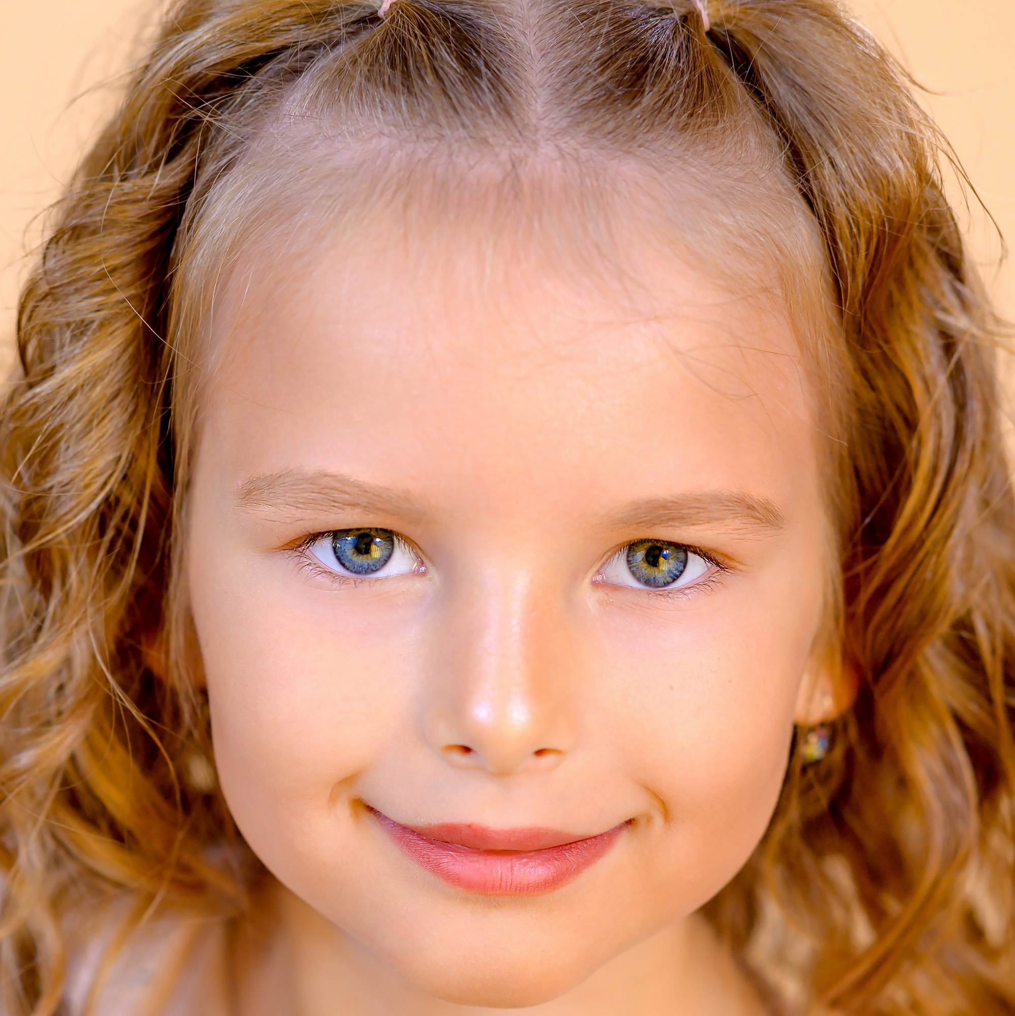 Выпускные альбомы. Выпускные альбомы в Туле и Тульской области для школ и детских садов