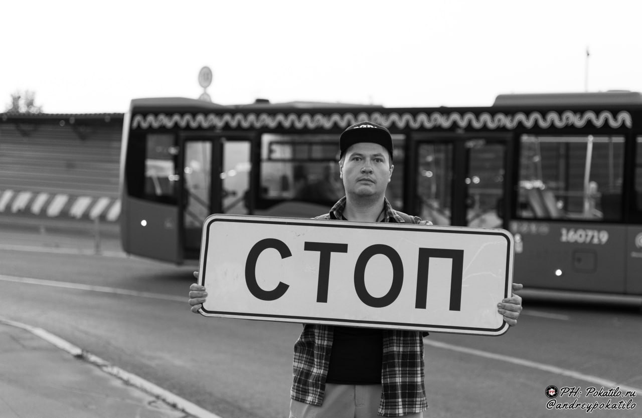 Портрет на пленку заказать - цены на портретную фотографию на плёнку. Плёночный фотограф, заказать фото на плёнку в Москве — Георгий Романов