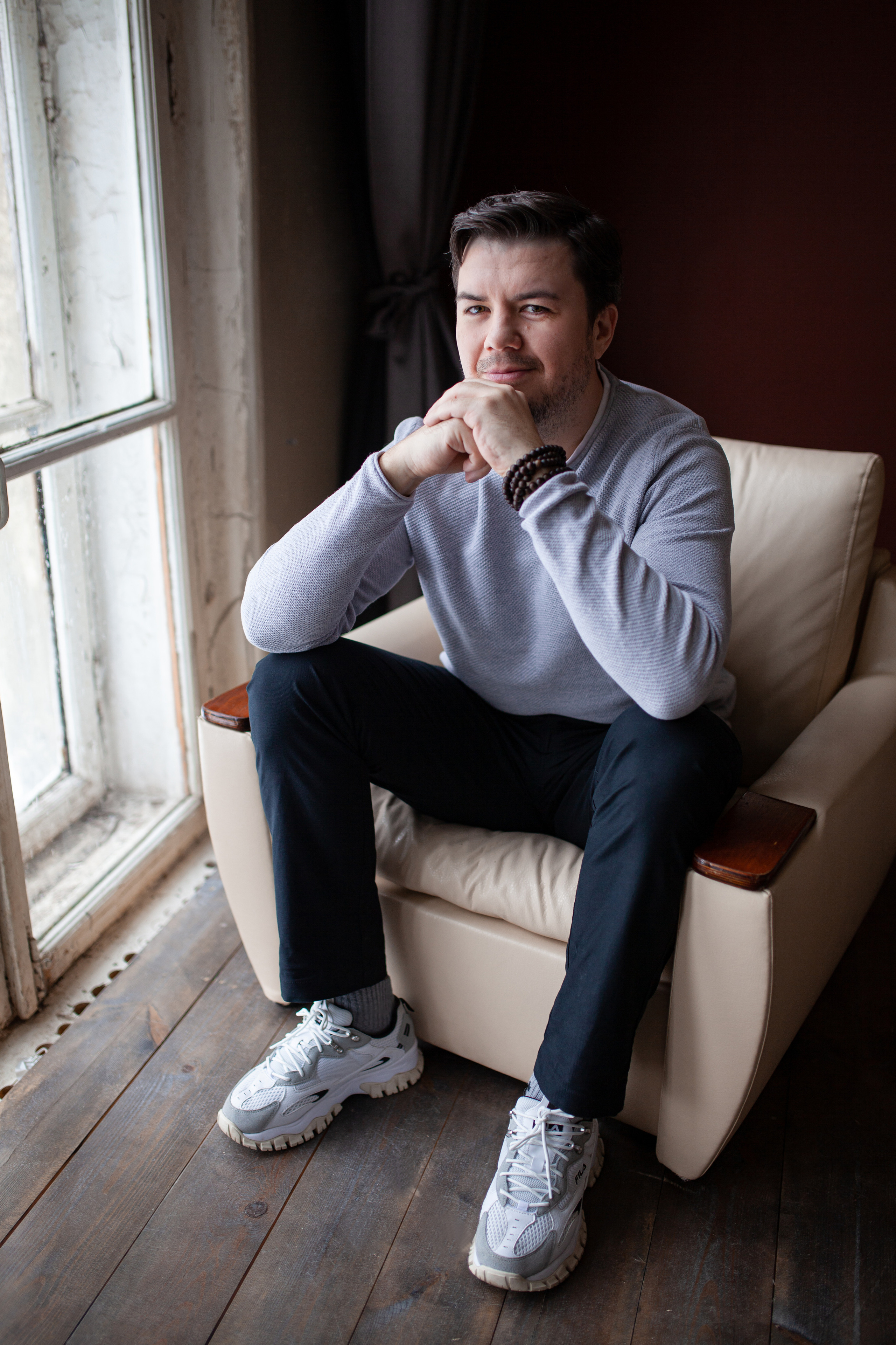 Учредитель производства. Евгений. Алена Калистратова. Стилист, исследователь моды