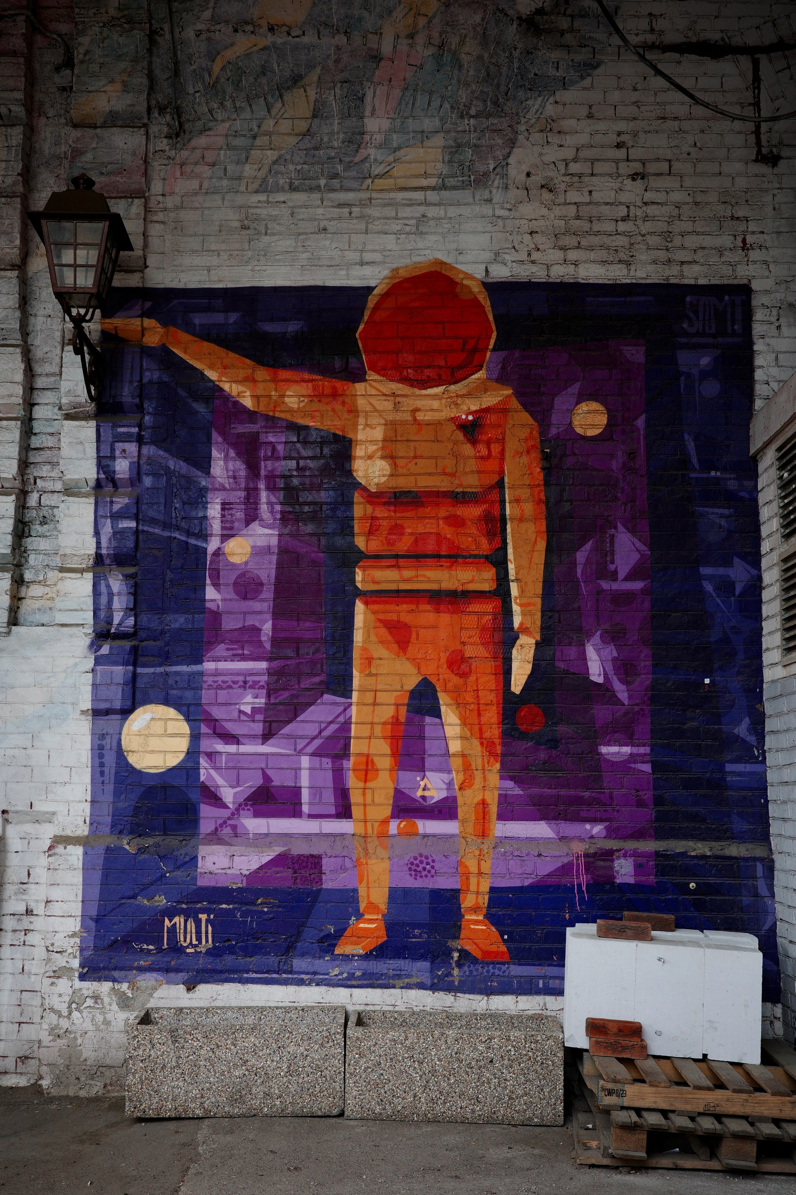 Красный Октябрь: от шоколадной фабрики до популярного арт-пространства, уличного искусства и киберпанка. Проект «Фотокладовка»: блог уличной фотографии в формате street photo