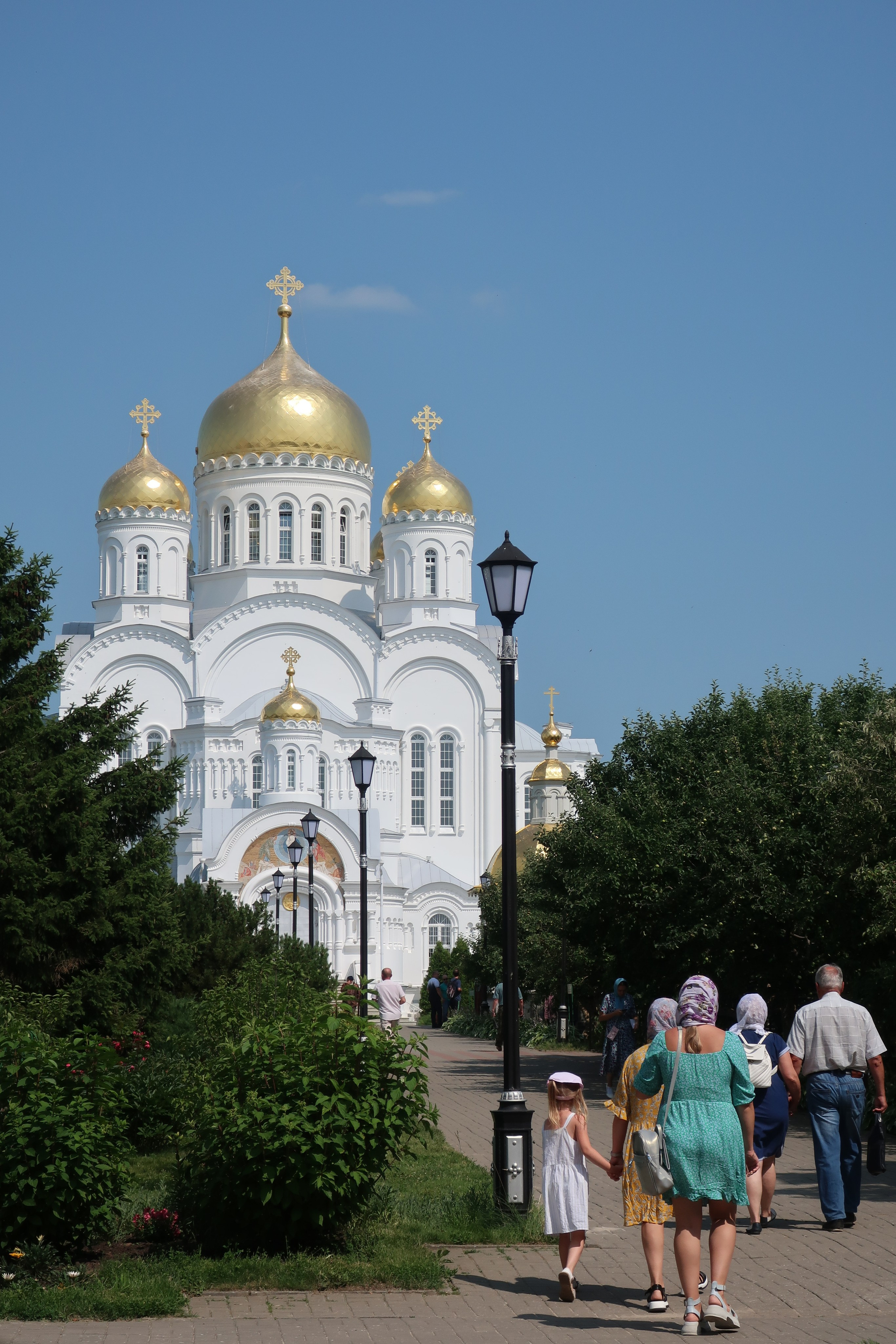 Дивеево: село в Нижегородской области, монастыри, Канавка и источники. Проект «Фотокладовка»: блог уличной фотографии в формате street photo