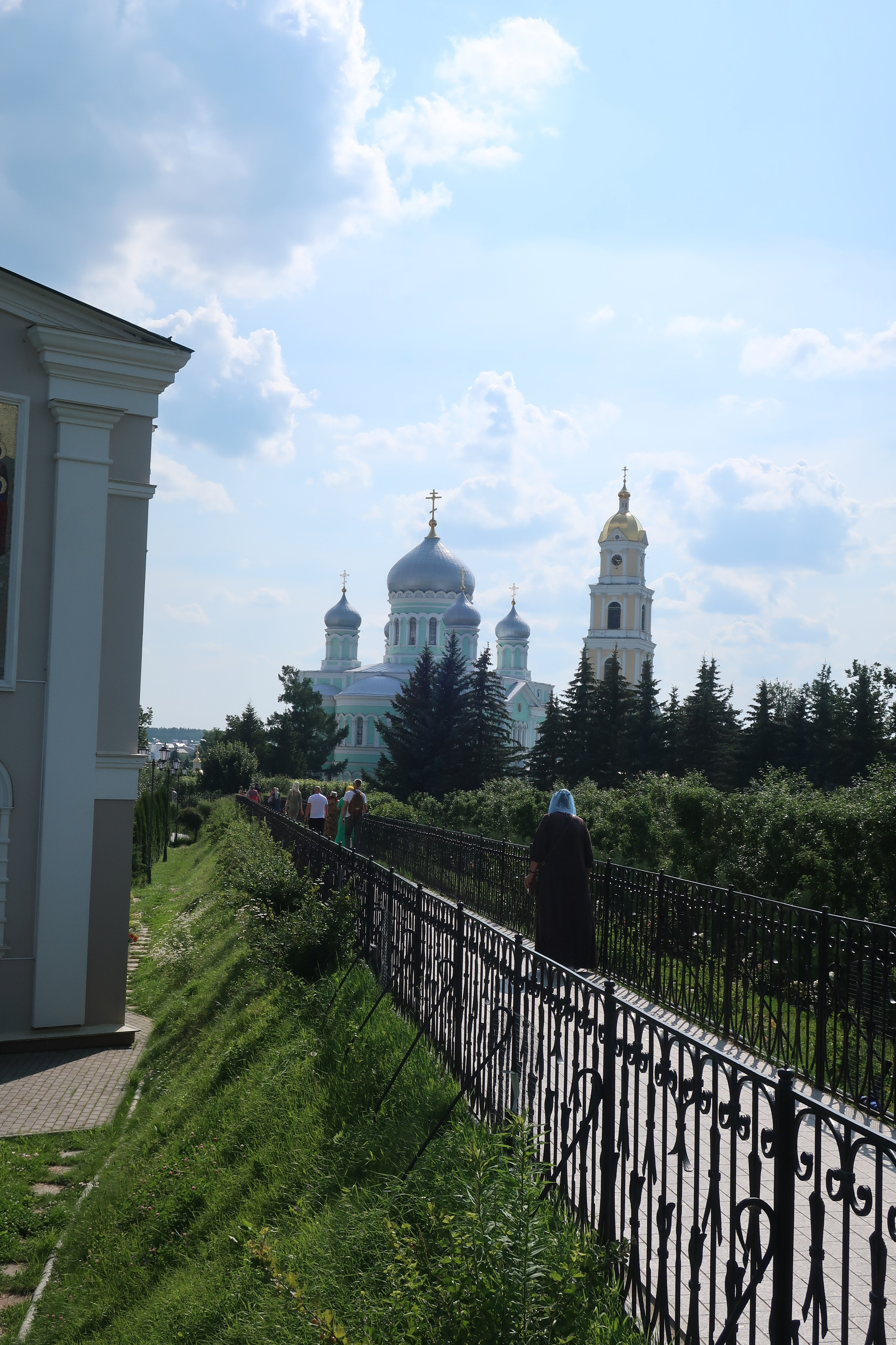 Дивеево: село в Нижегородской области, монастыри, Канавка и источники. Проект «Фотокладовка»: блог уличной фотографии в формате street photo