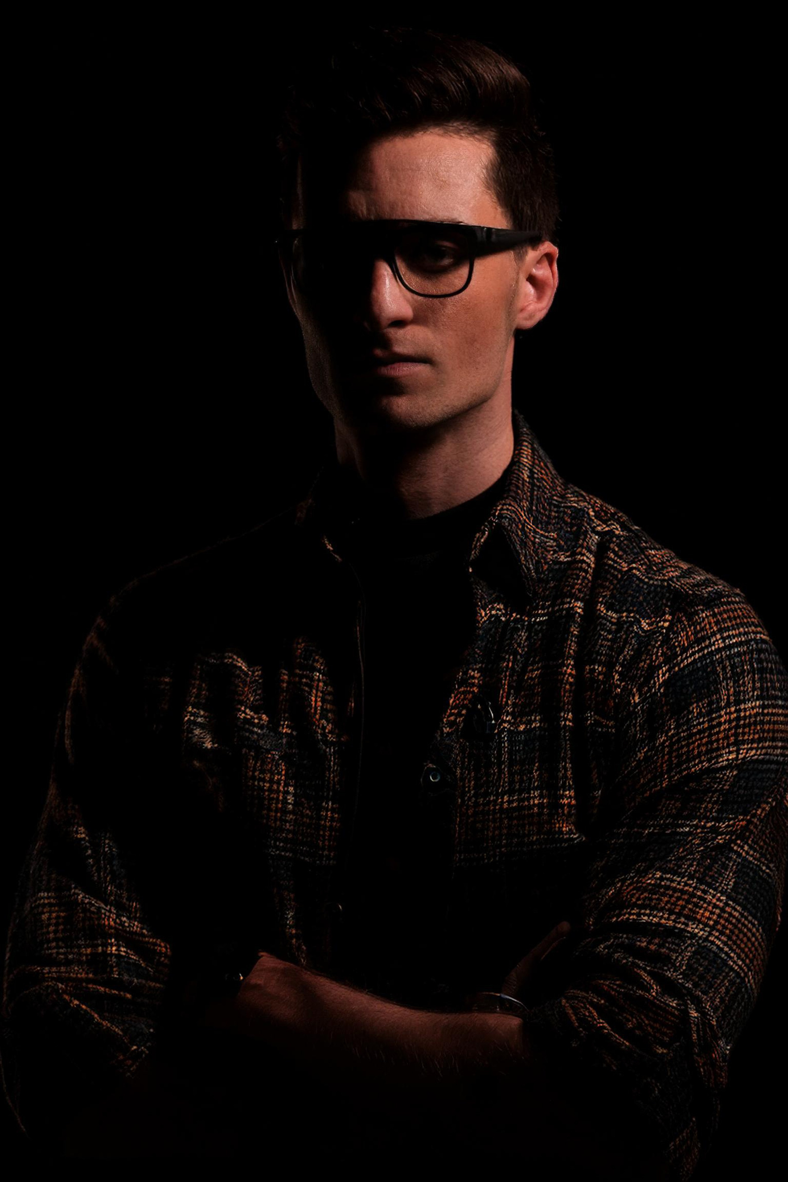 Съемка в экстремально низком ключе: создаем драматические снимки. Сафронов Иван — портретный фотограф в Москве