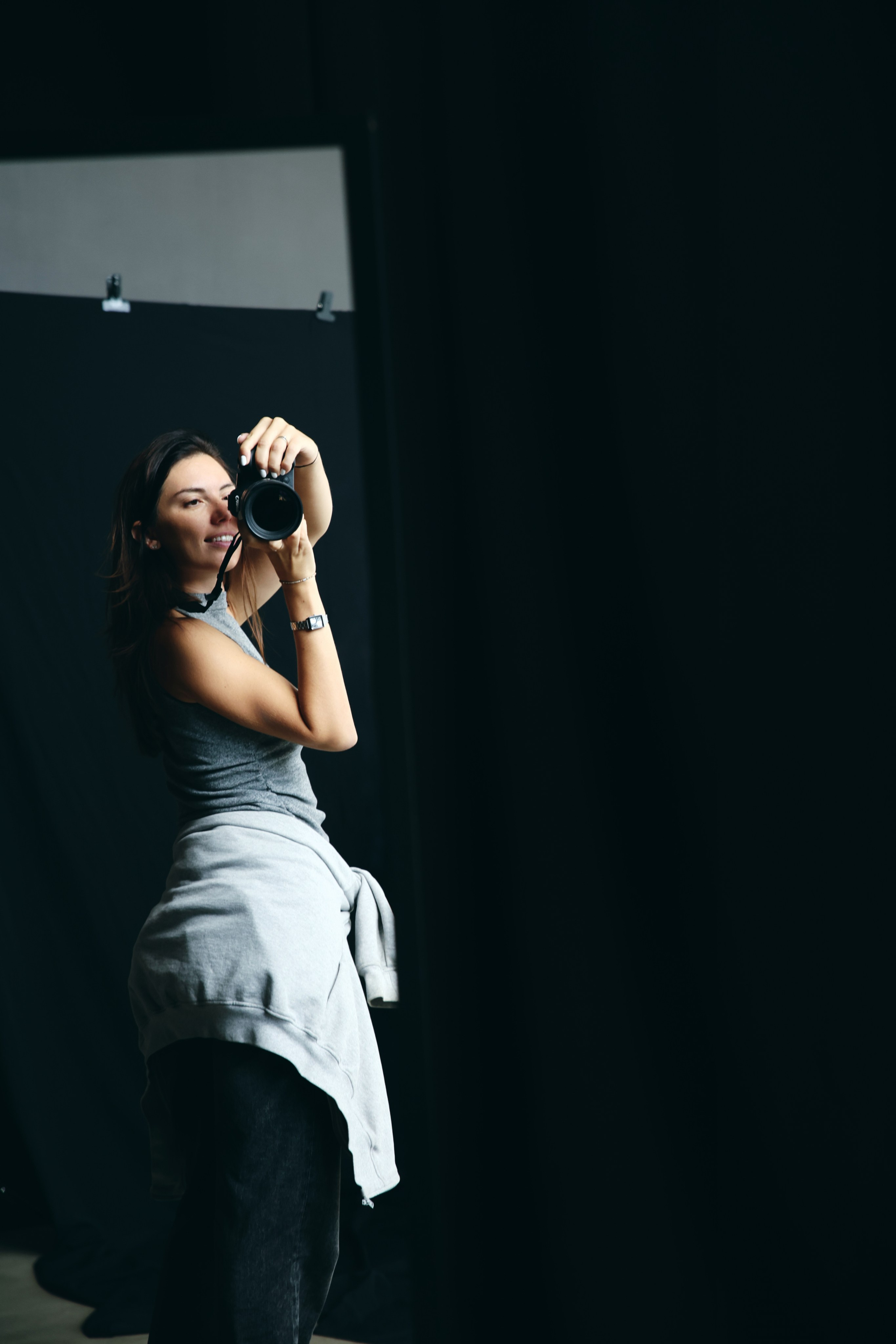 Контакты. Фотограф Елена