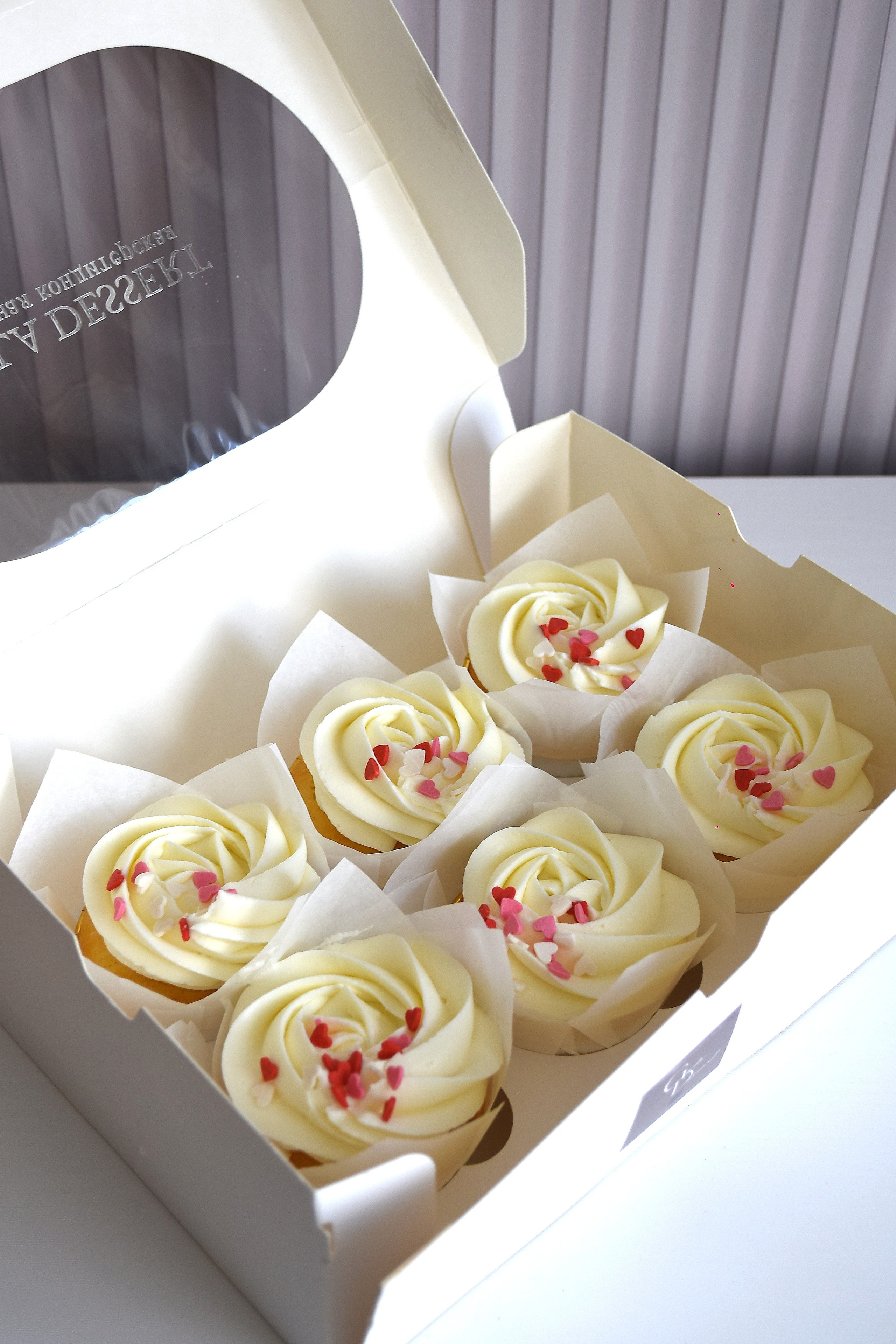 Каталог. Семейная кондитерская. Торты и десерты на заказ в Москве и области