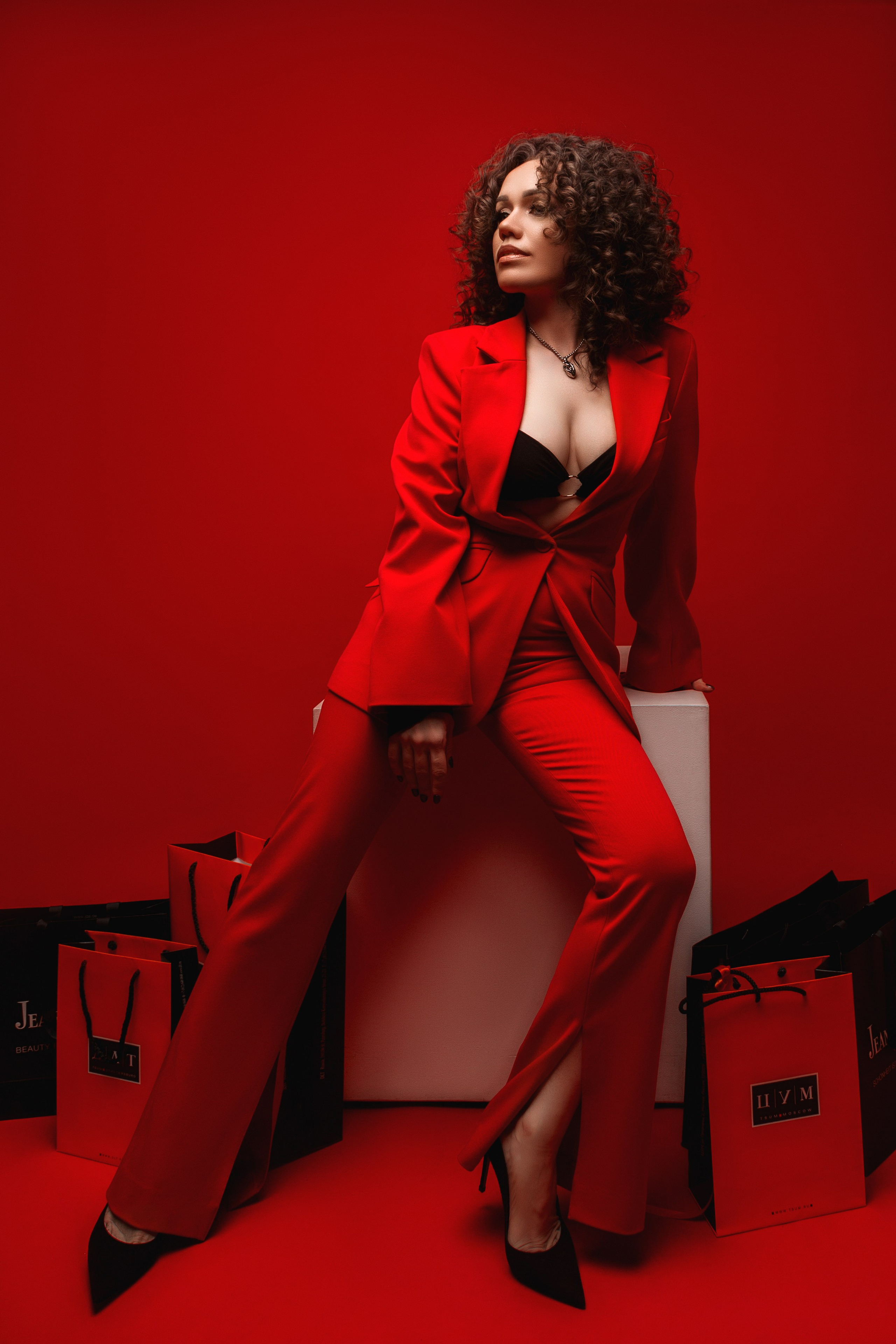 СЪЁМКИ С КОНЦЕПЦИЕЙ. Мастерская для создания имиджа от BenSami в Санкт-Петербурге и Москве