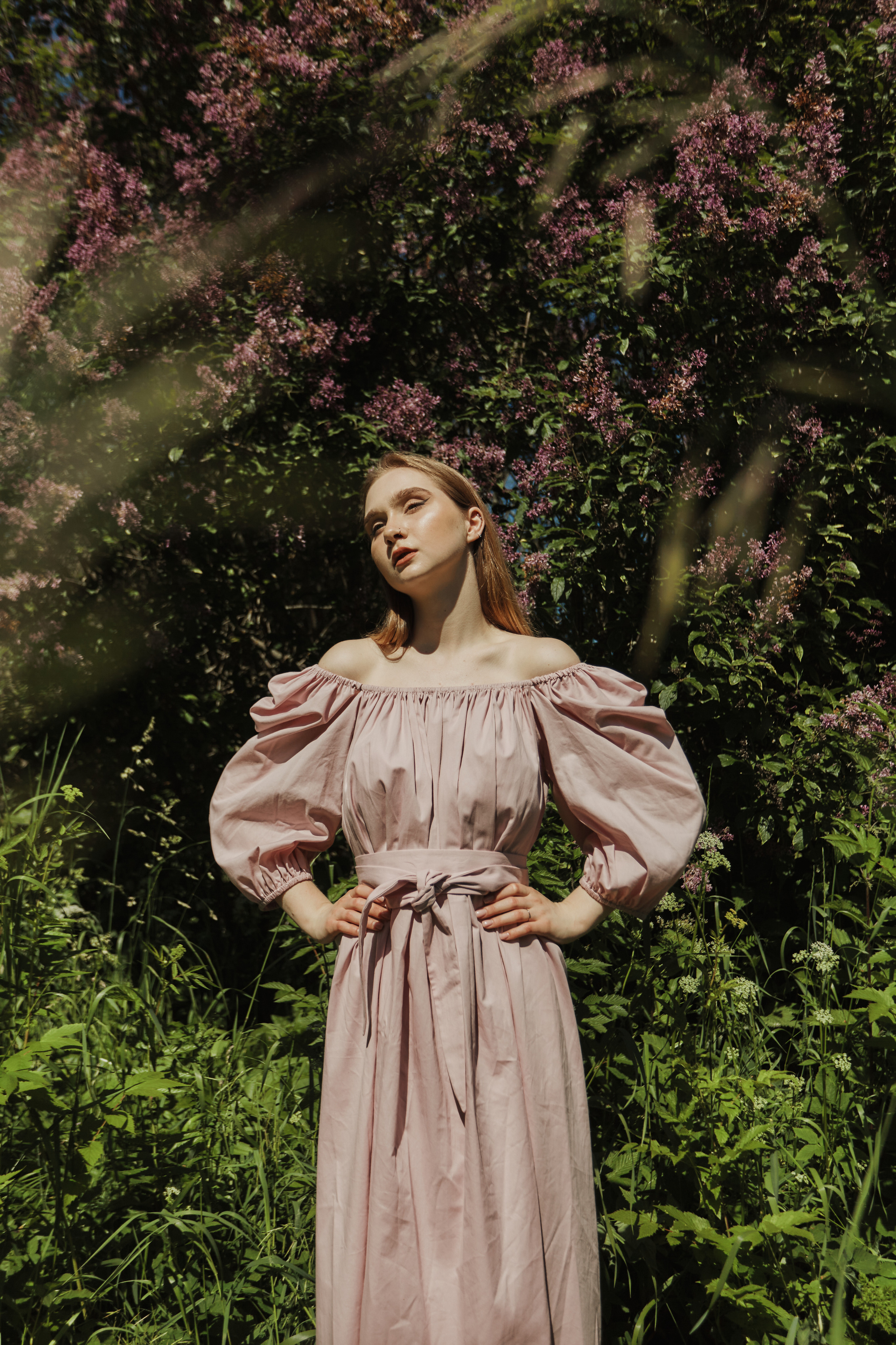 Портретная съёмка СИНИОКО в Павловске с Надеждой из ARLETTE MANAGEMENT. Одежда из Санкт-Петербурга СИНИОКО