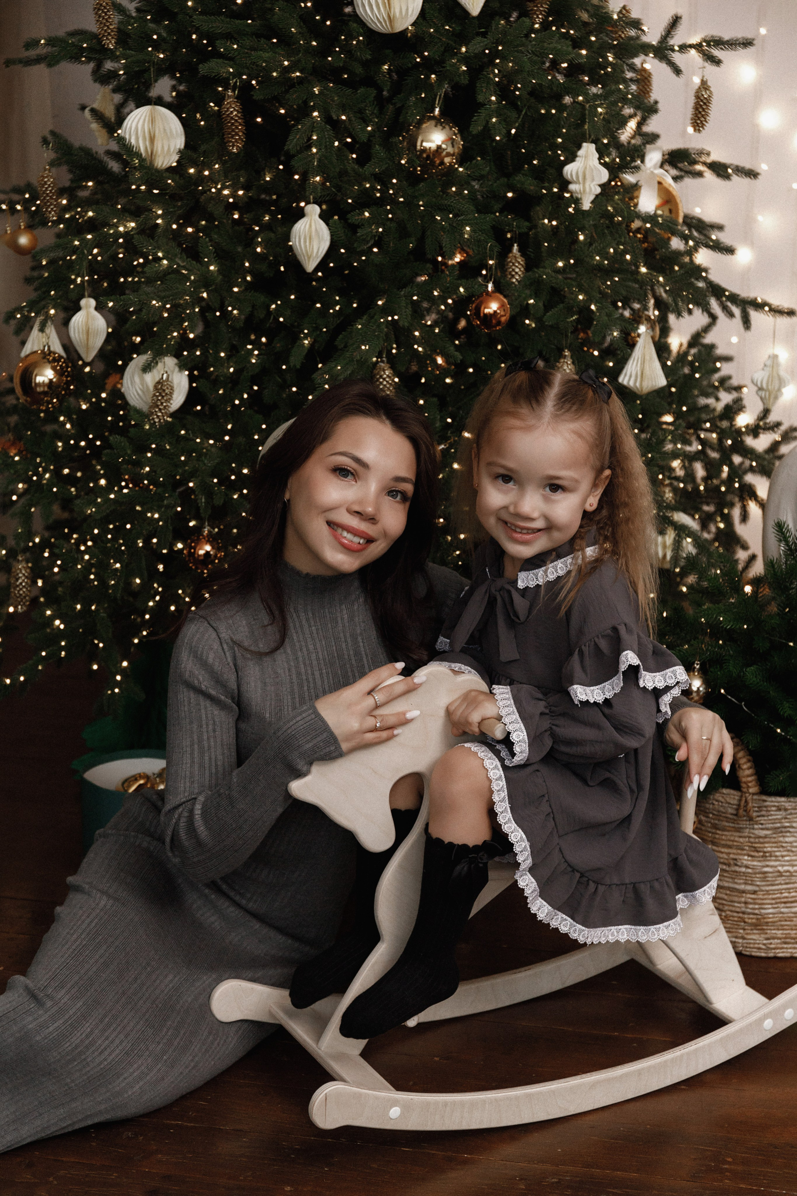 Новогодний фото день. Фотограф беременности и материнства Аделя Юсупова