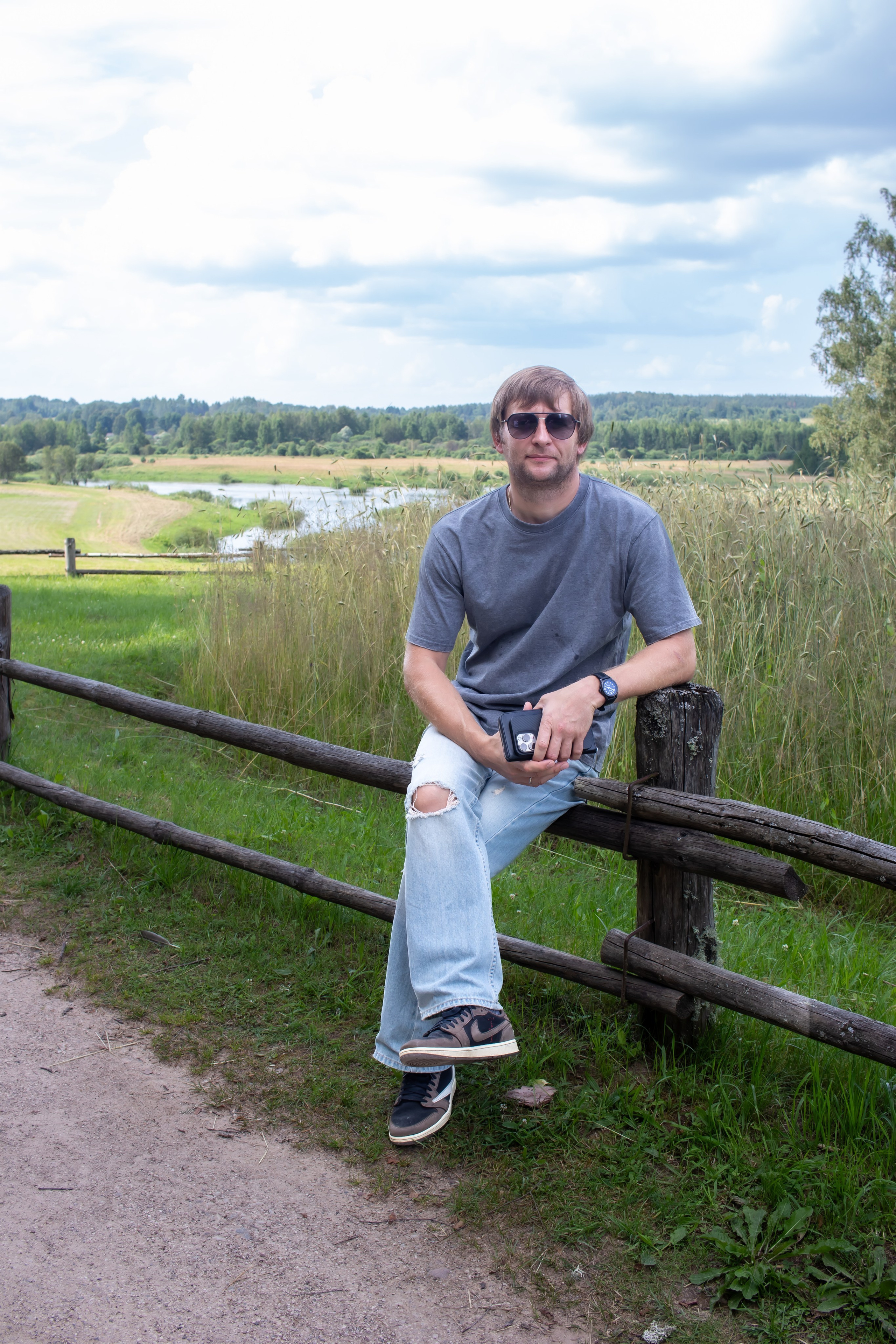 мужской портрет на улице в деловом стиле, фотограф Карасёва Елена