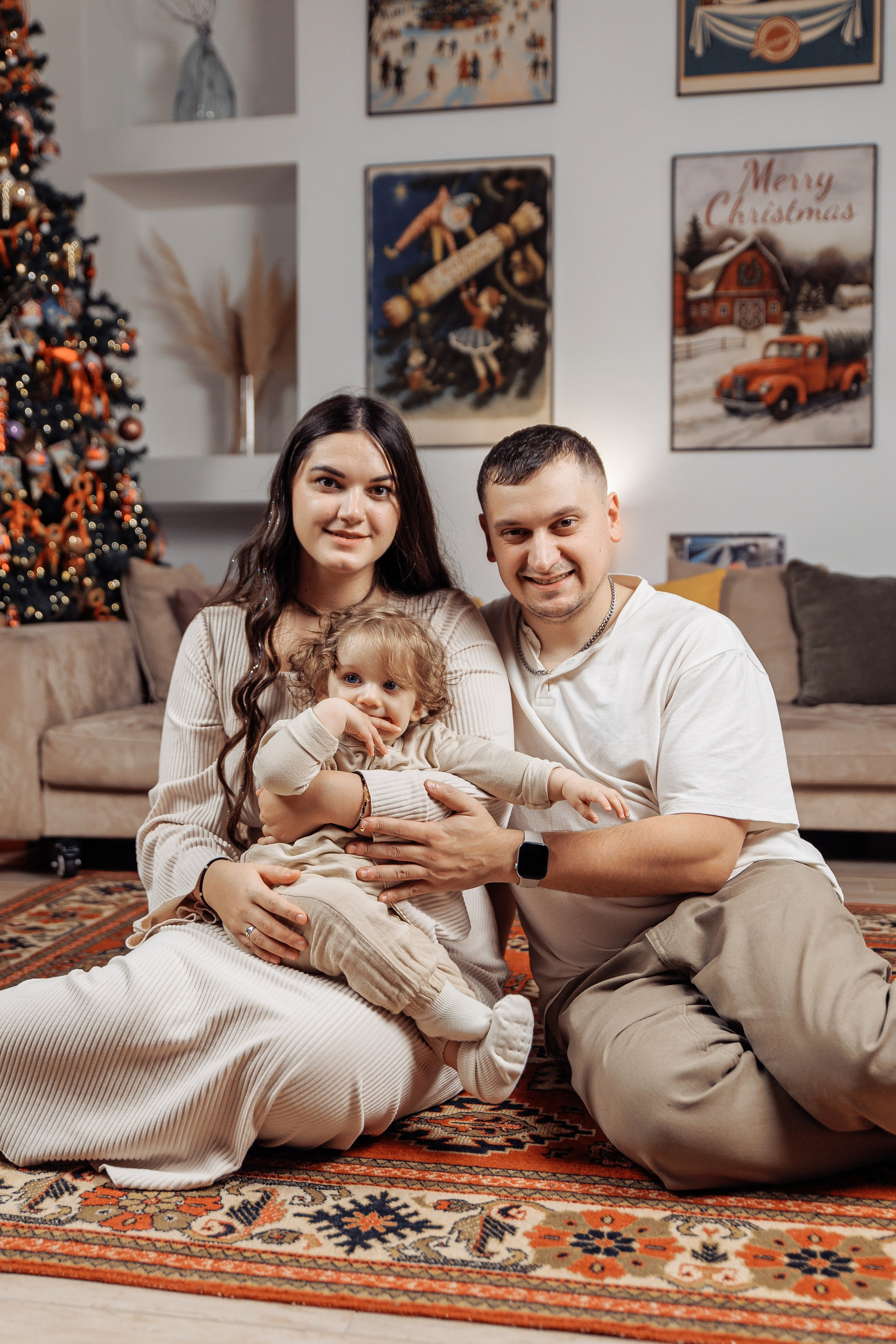 Пример гармоничных образов и одежды для семейной фотосессии