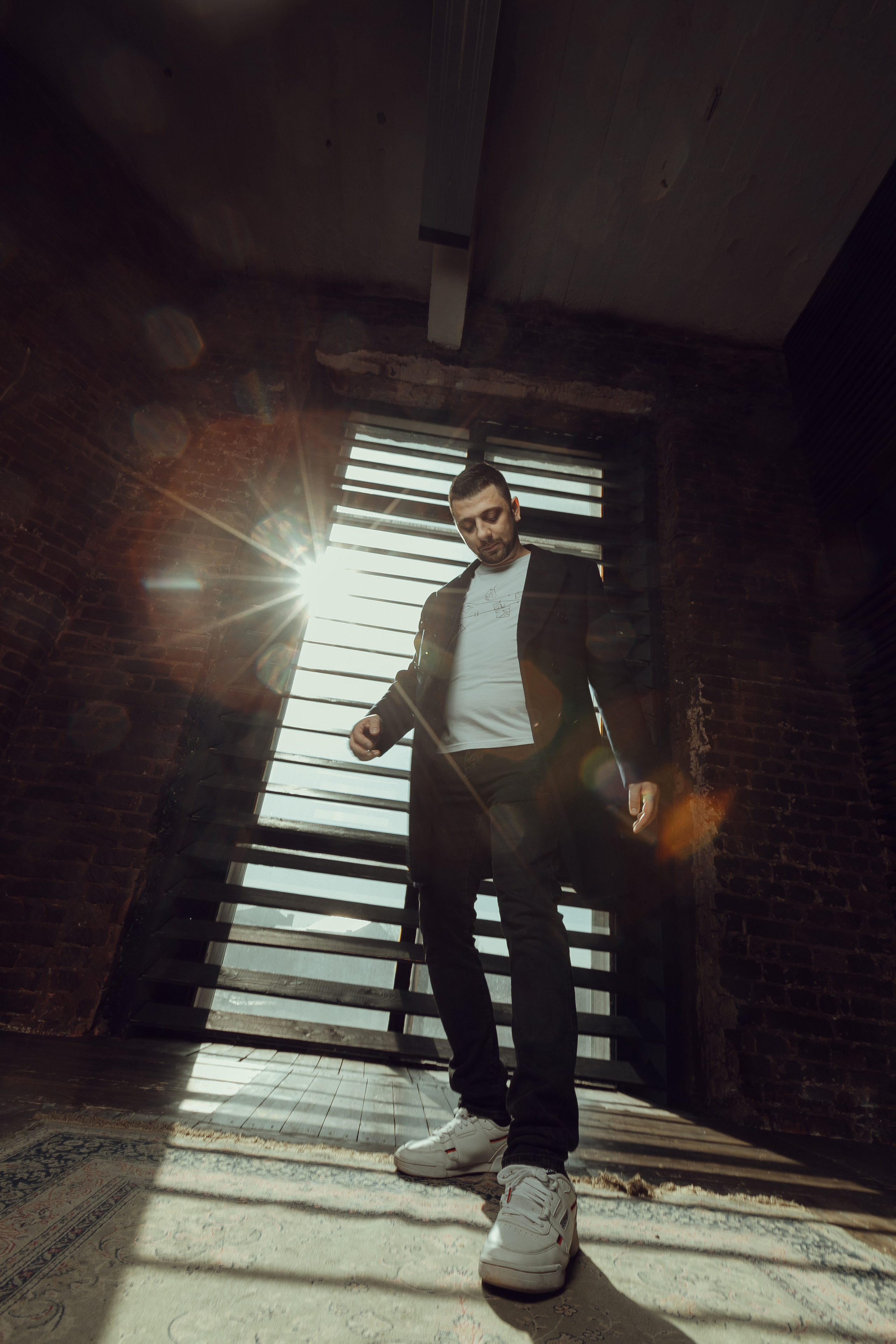 Услуги. Портретный фотограф Лакшин Денис. Истории через фотографию