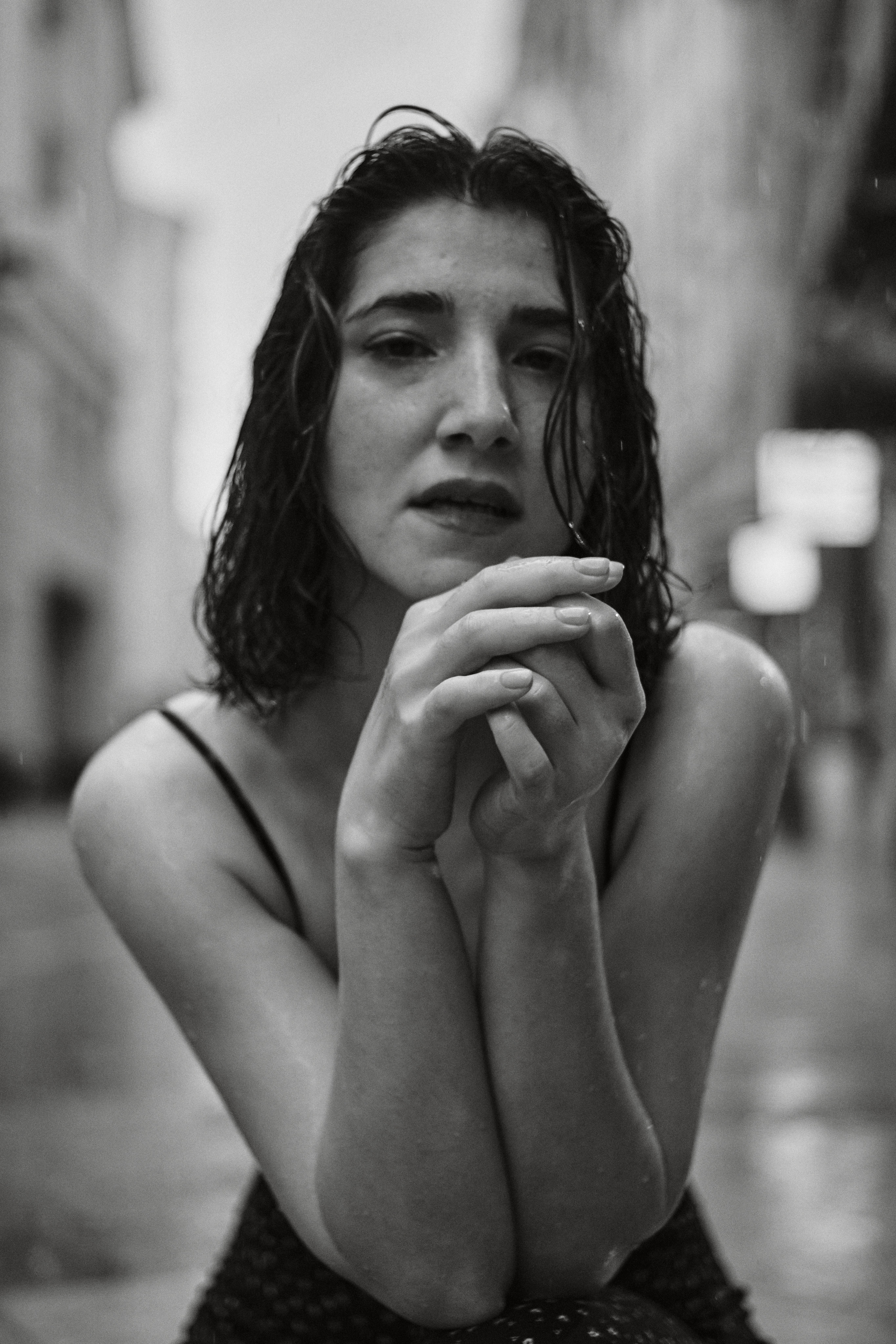 Найка под дождём. Фотограф в Москве Михаил Елизарьев