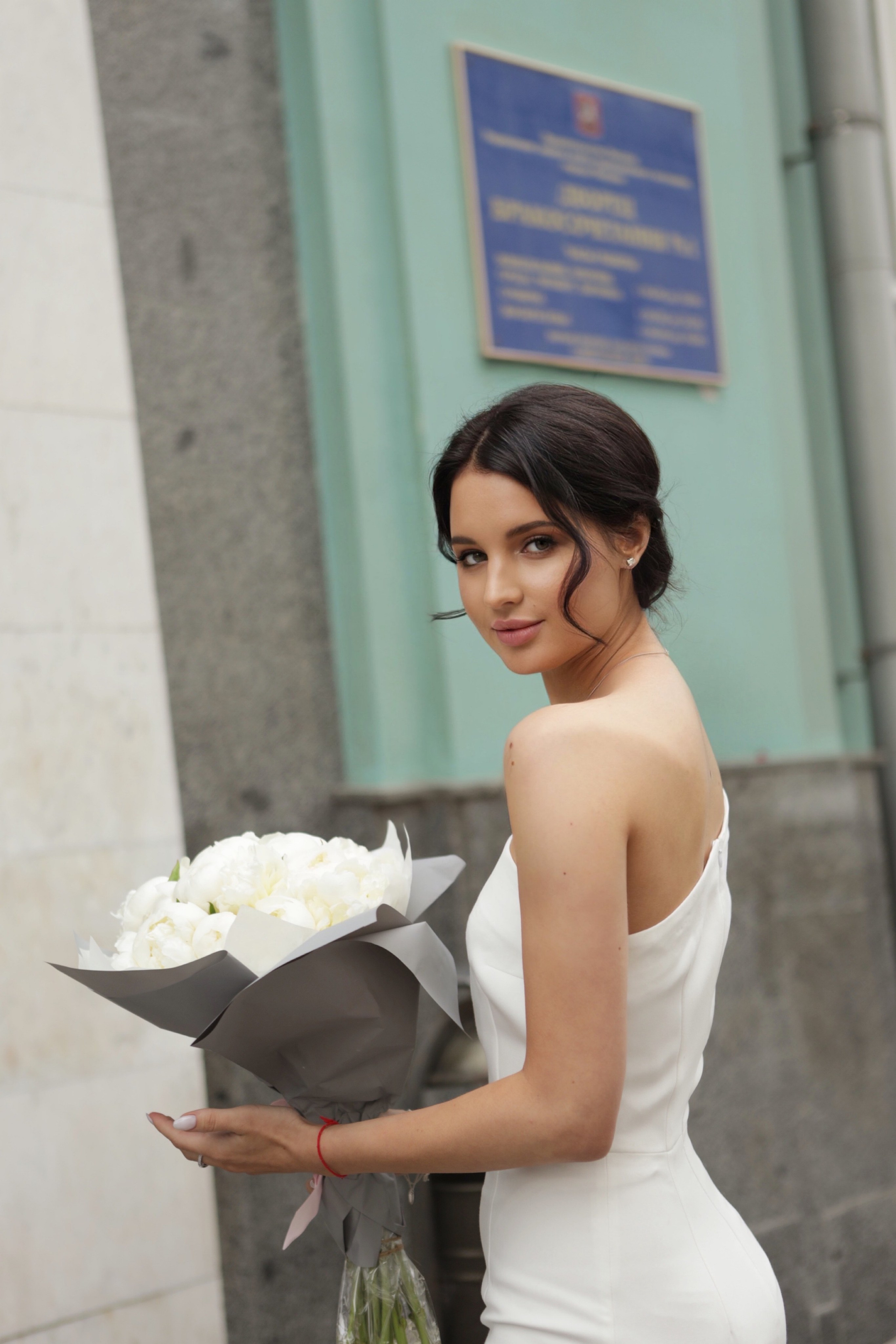Прически макияж цена. Прически и макияж в Москве от визажиста Ксении Кузнецовой