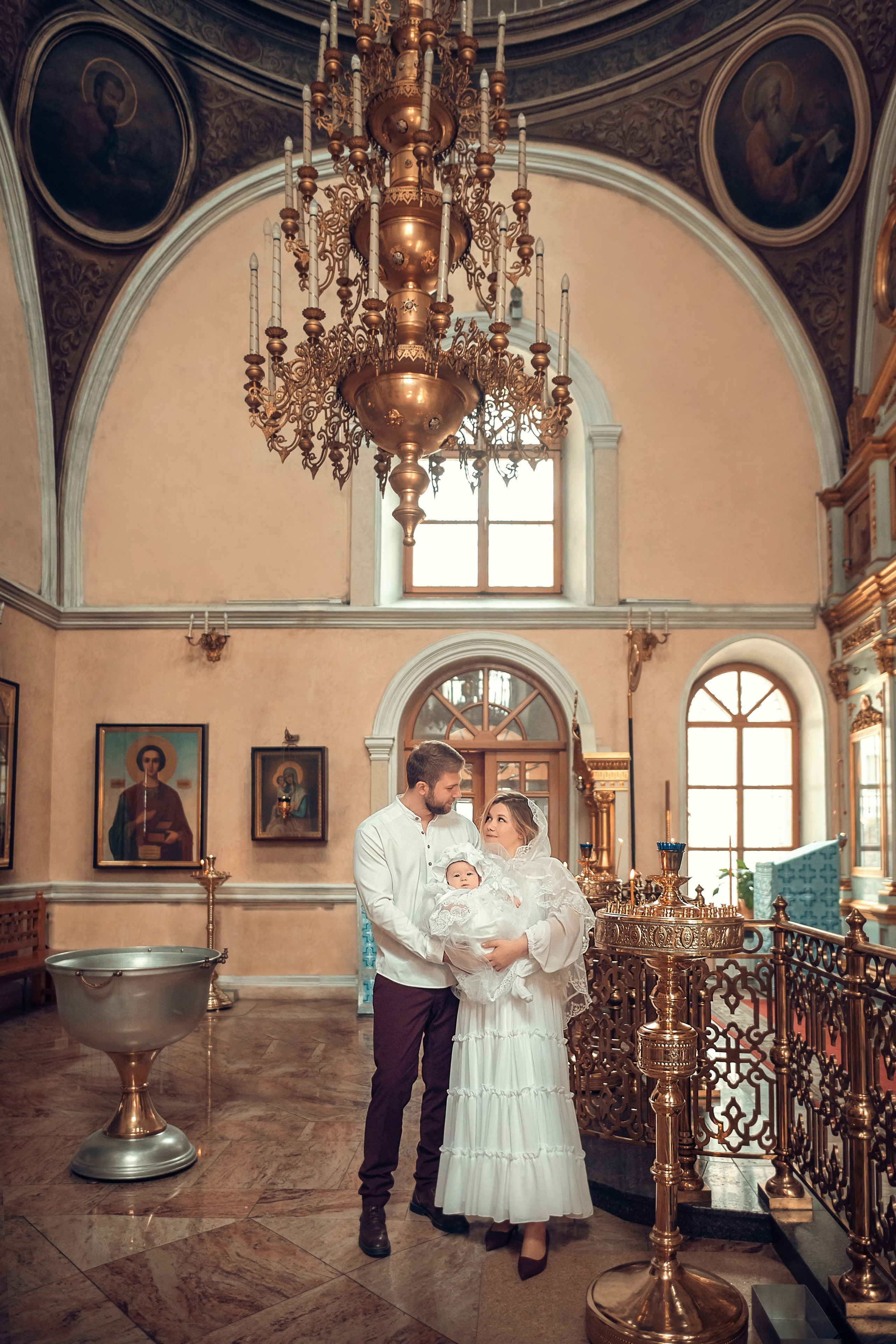 Церковь апостола Иакова Заведеева в Казённой слободе. Видеосъёмка крещения и венчания, Москва и московская область