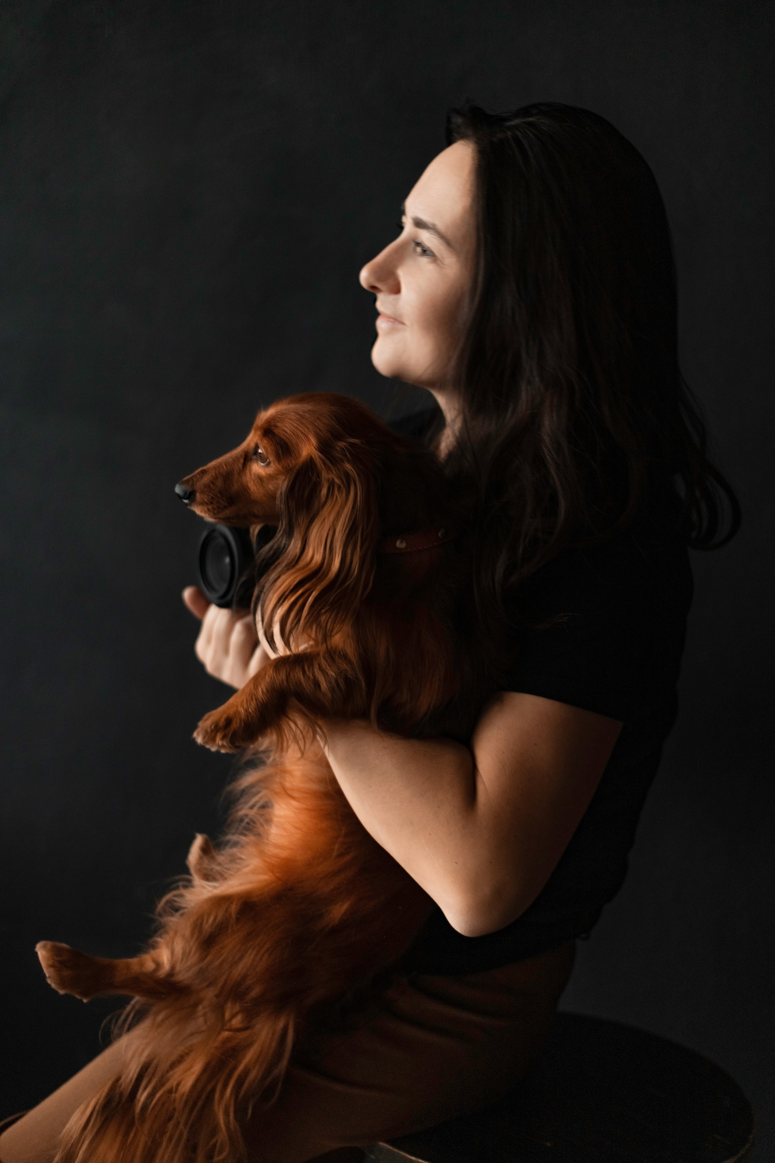 Контакты. Женский и мужской фотограф в Нижнем Новгороде Наталья Латыпова. Портреты в низком ключе