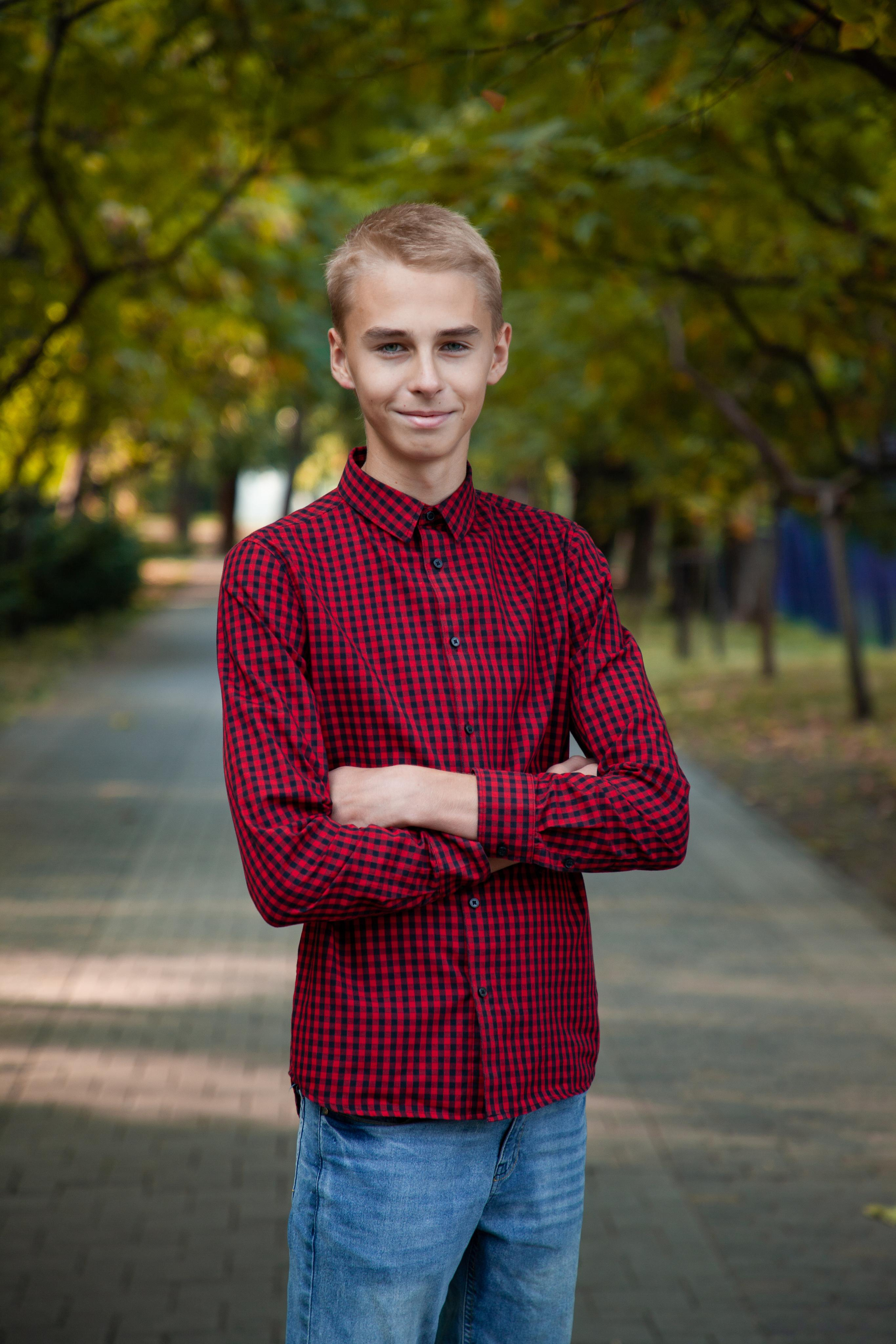 Фотосъемка старших классов в «Городском парке». Детский школьный и семейный фотограф в Краснодаре