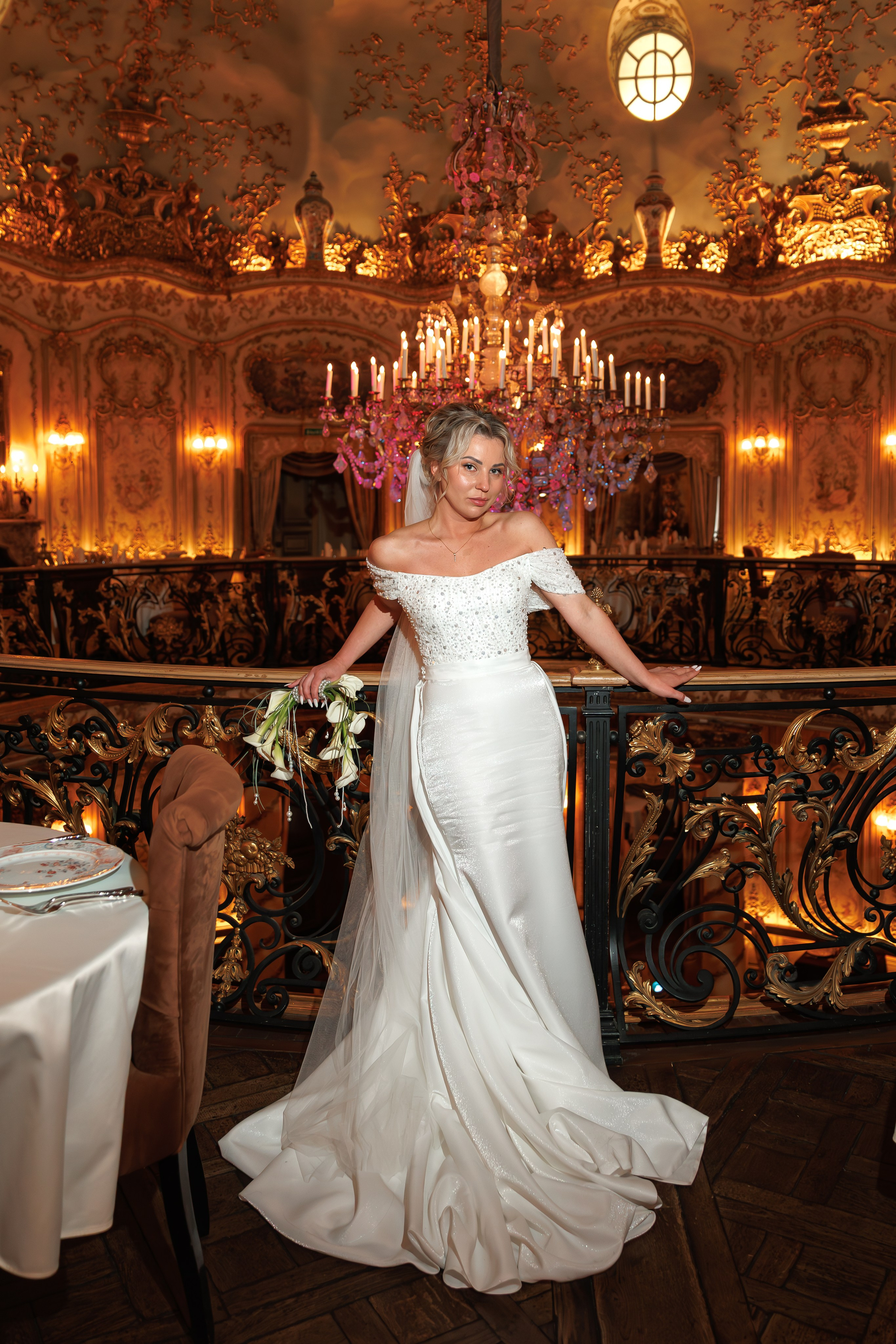 Свадебная фотосессия в ресторане Турандот. Свадебный фотограф Москва и МО Сергей Киржаев