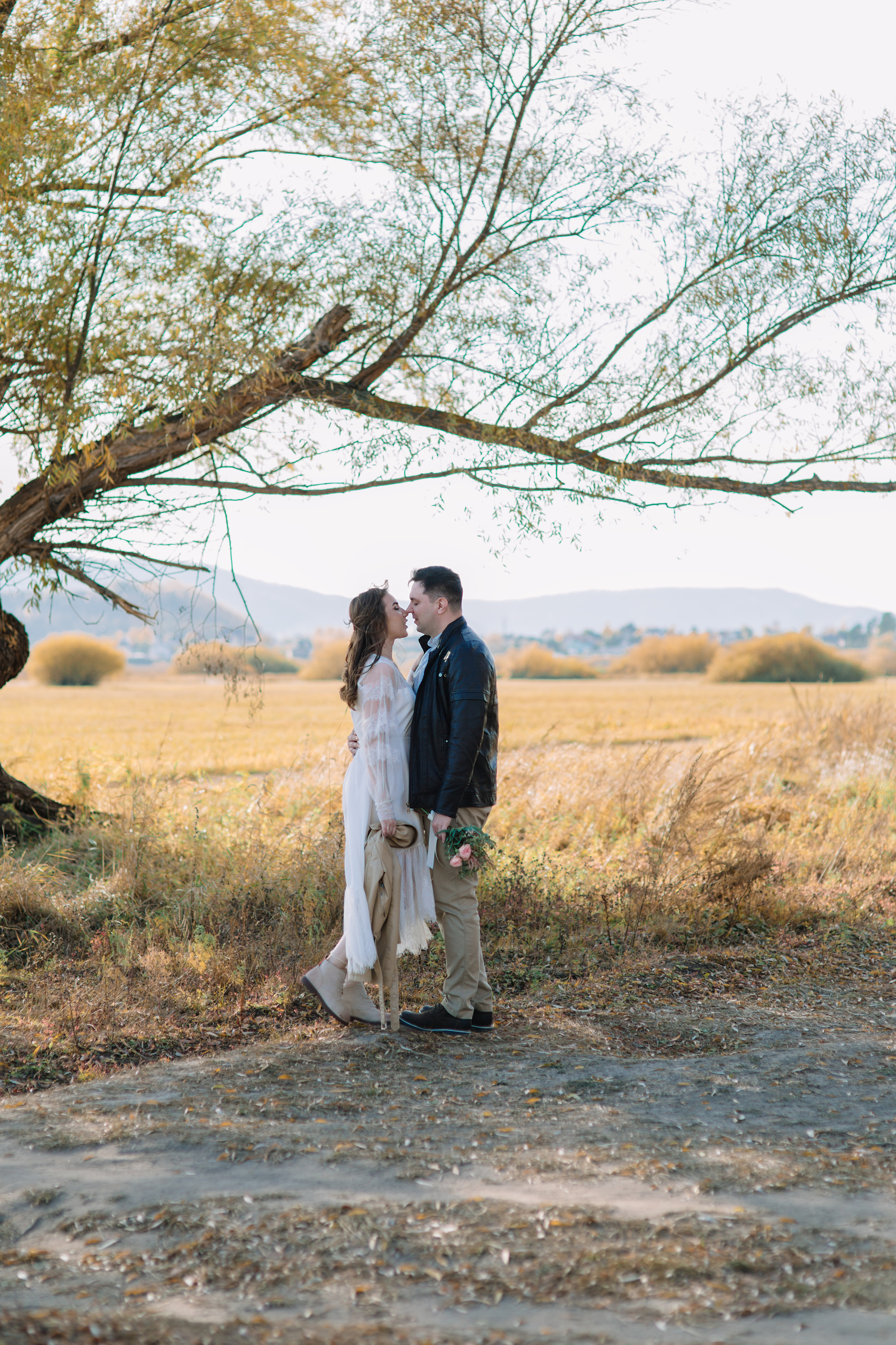 Лавстори с красивым видами. Свадебный фотограф в Самаре Катерина Мостовая
