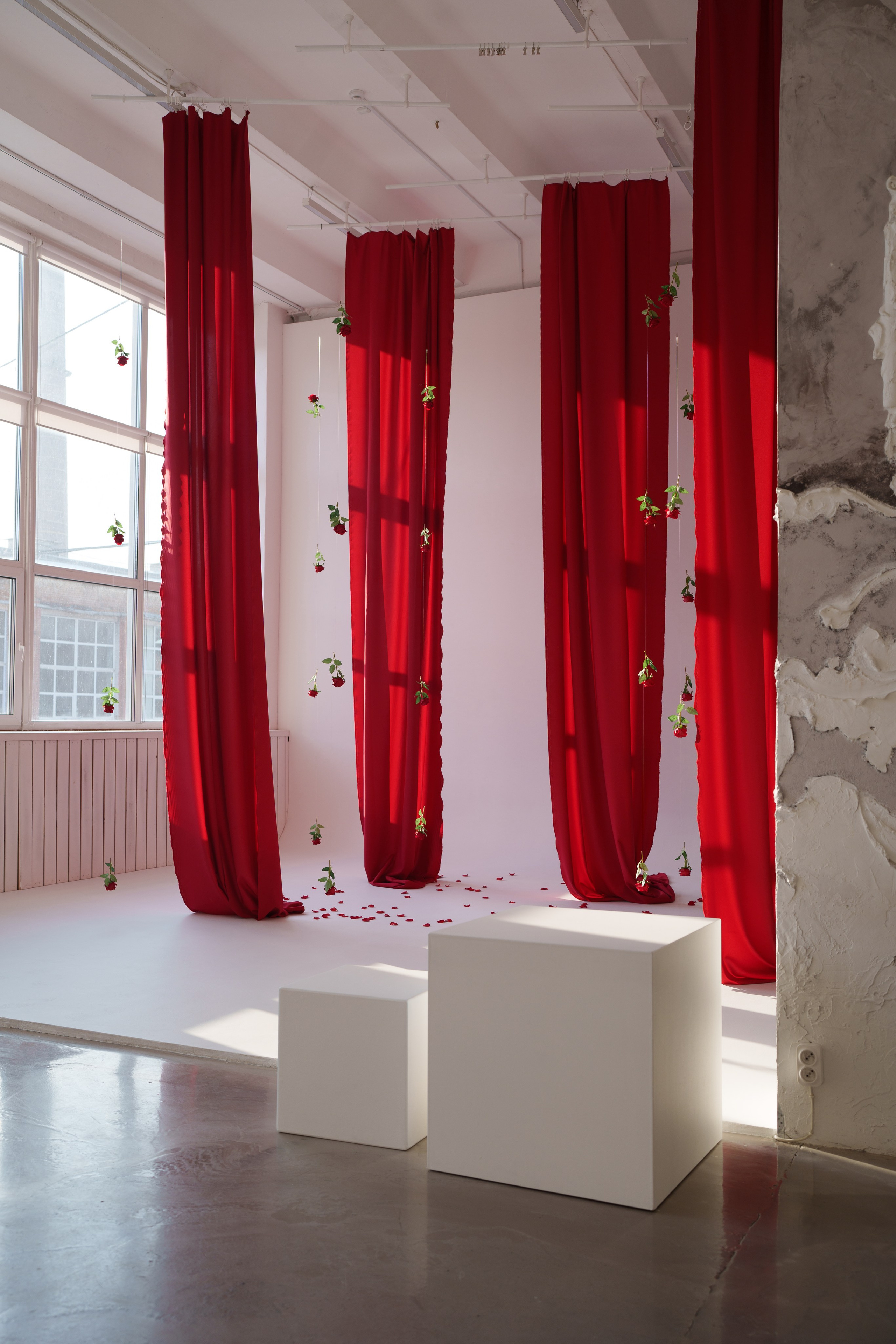 УСТАНОВКА ПОЛОТЕН