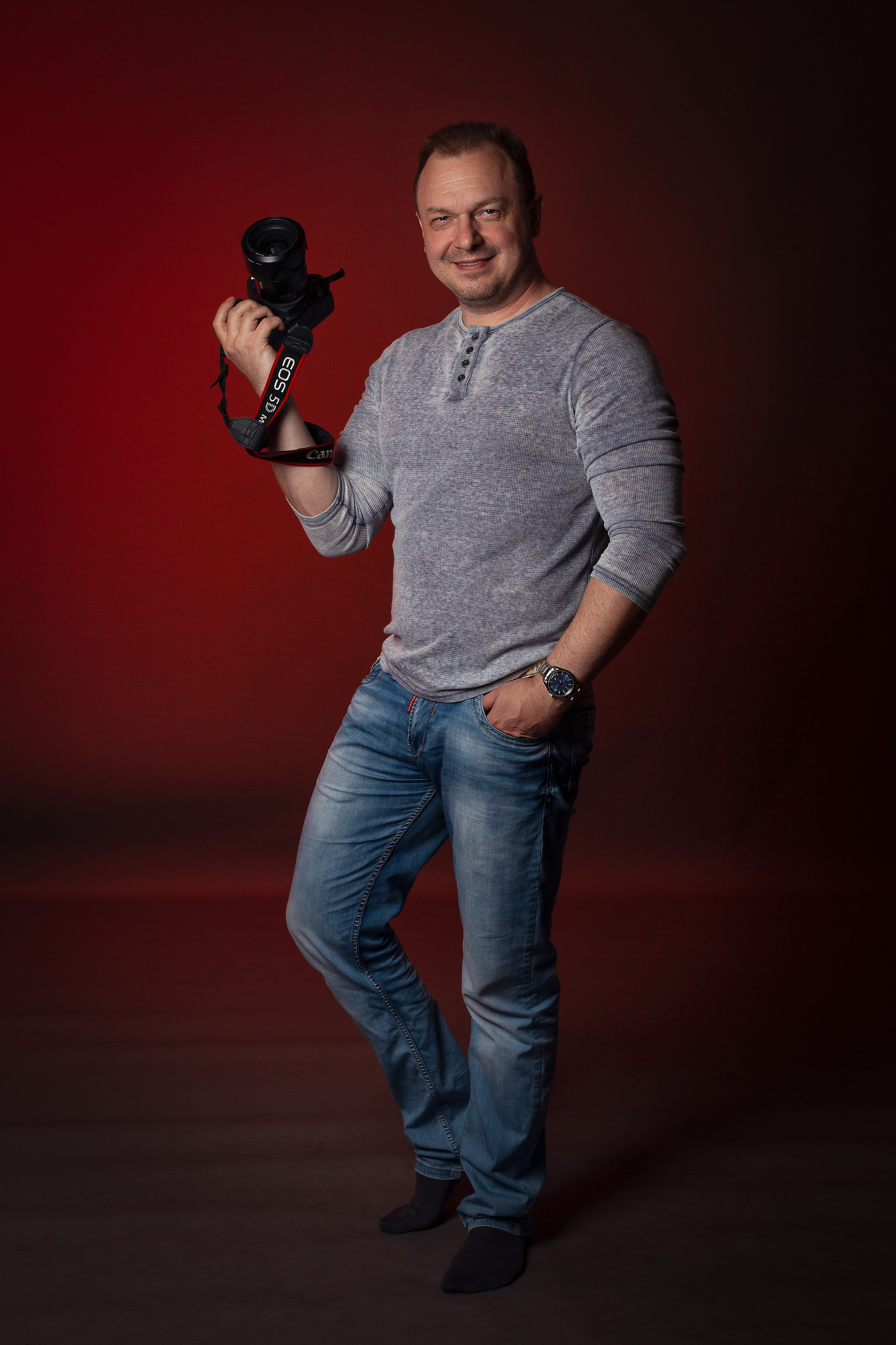 Контакты. Фотограф ретушер в Екатеринбурге