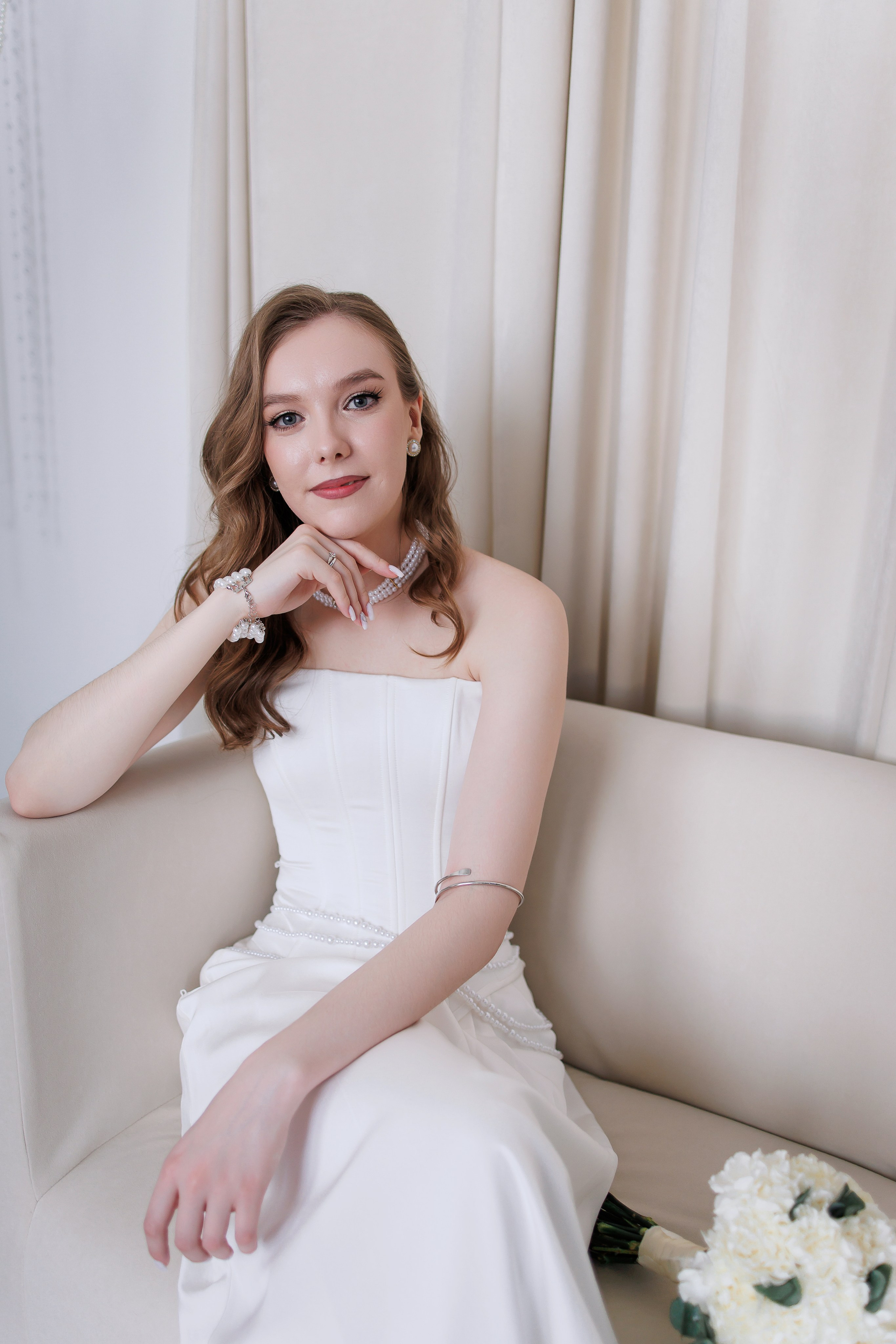 Штатный фотограф. Интерьерная фотостудия Background в Омске